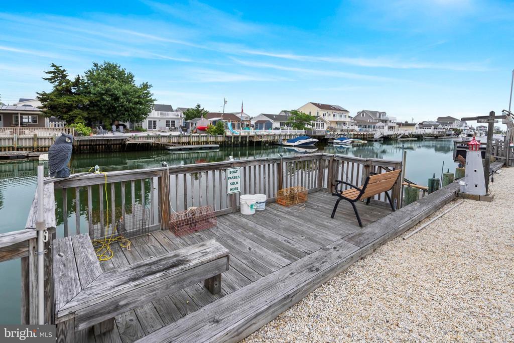Tuckerton, New Jersey, 08087, United States, 3 Bedrooms Bedrooms, ,2 BathroomsBathrooms,Residential,For Sale,1916139