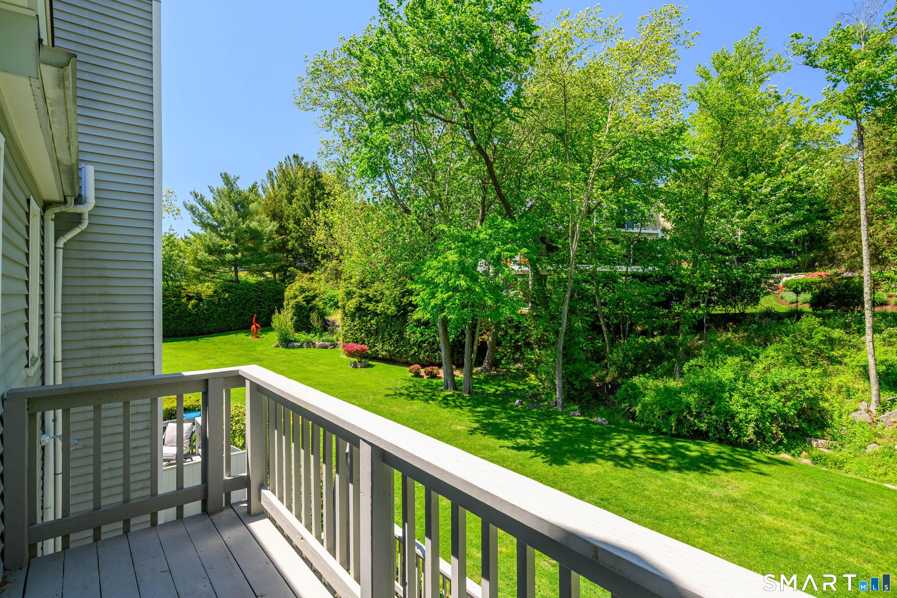 Greenwich, Connecticut, 06807, United States, 2 Bedrooms Bedrooms, ,4 BathroomsBathrooms,Residential,For Sale,2048631