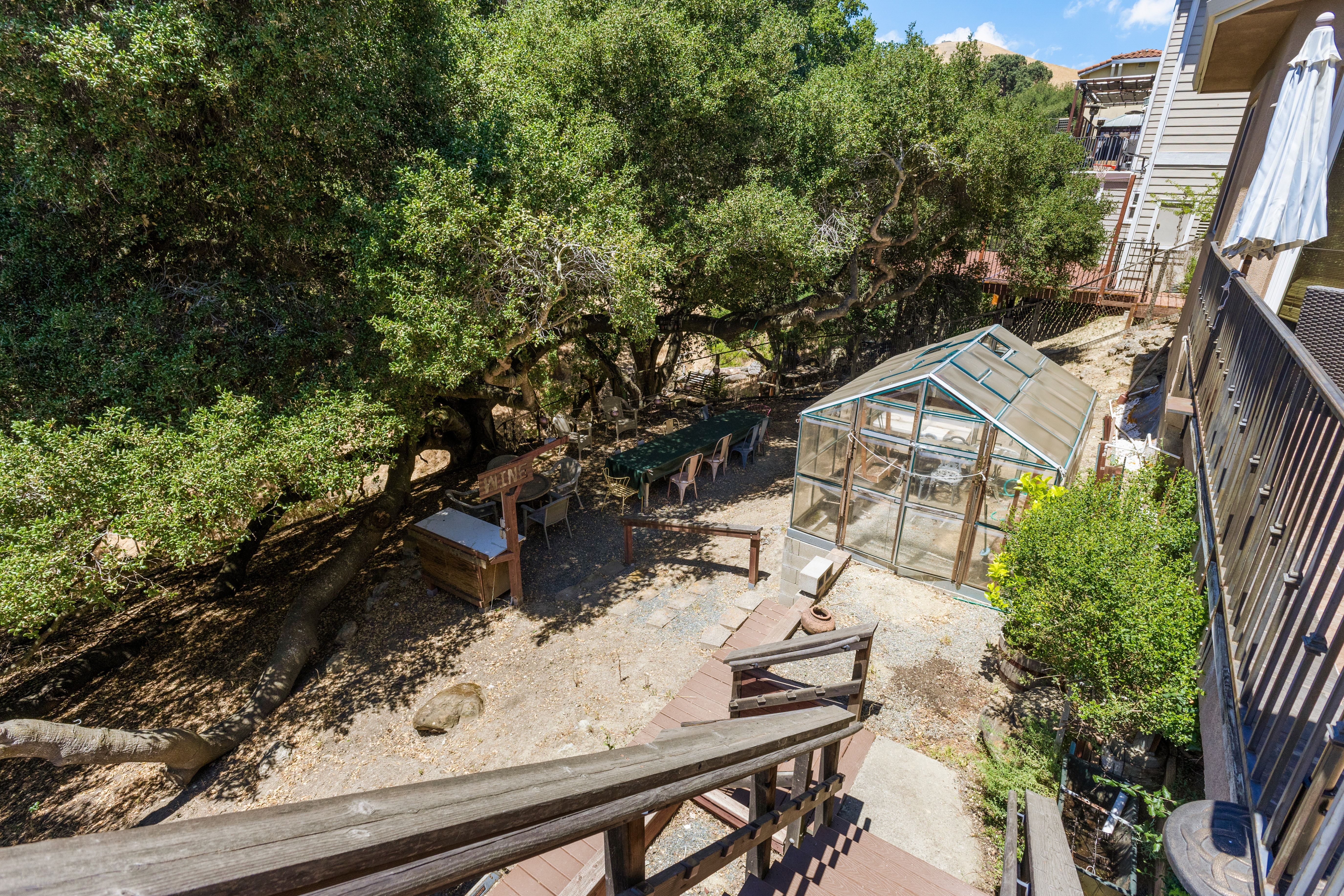  Custom Home on a Spectacular View Lot with Majestic Heritage Oak - 物件實景