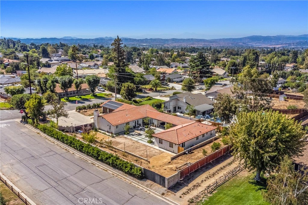 Yucaipa, California, 92399, United States, 7 Bedrooms Bedrooms, ,5 BathroomsBathrooms,Residential,For Sale,1975873