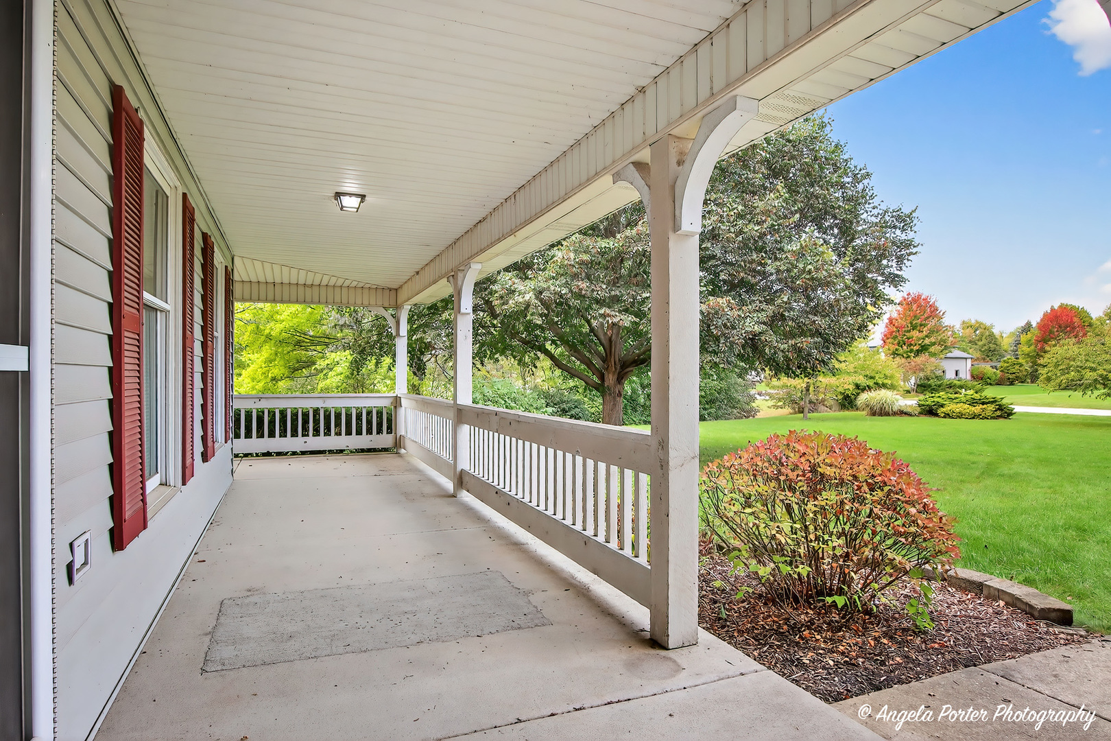 Crystal Lake, Illinois, 60012, United States, 4 Bedrooms Bedrooms, ,3 BathroomsBathrooms,Residential,For Sale,1982844