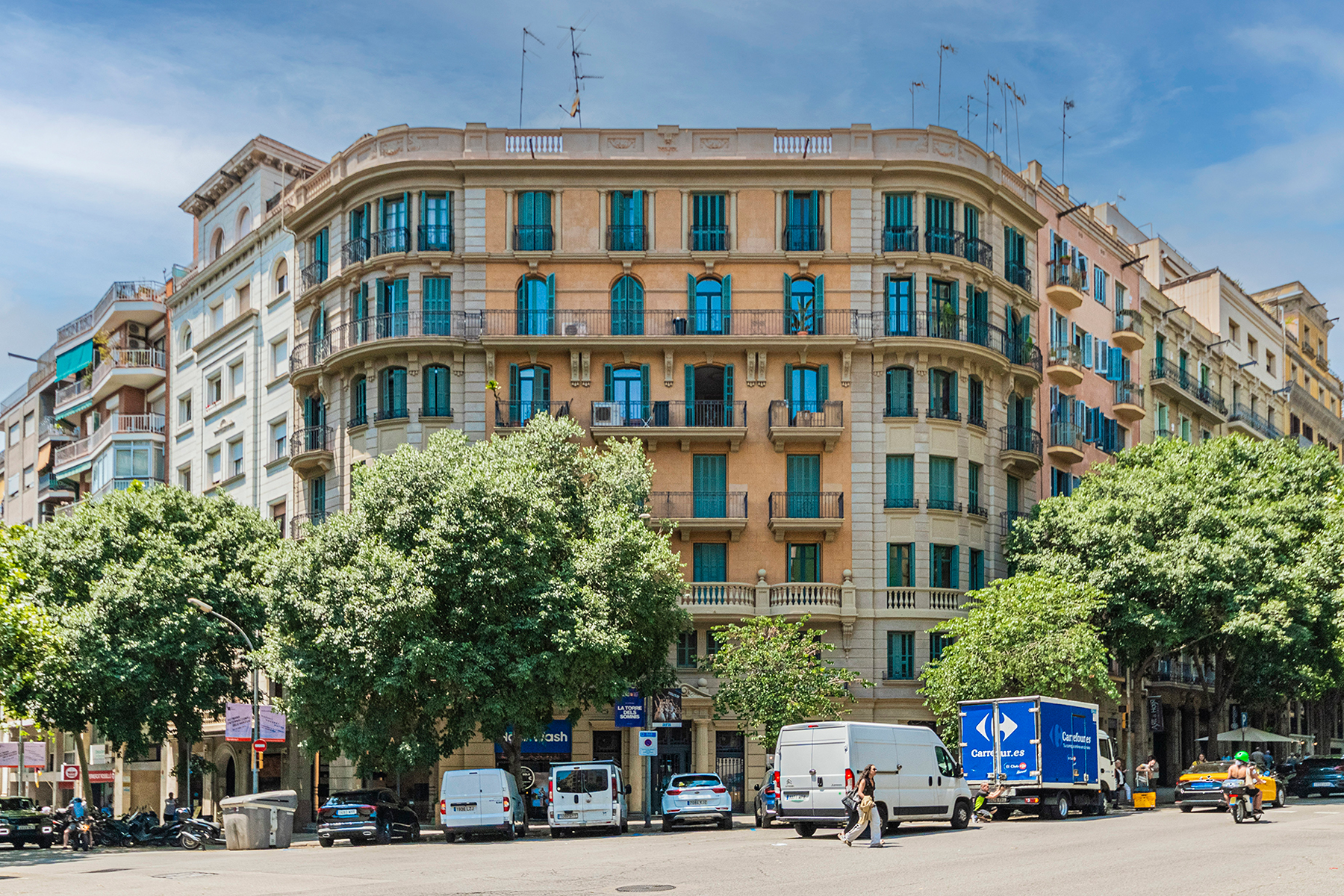  Extraordinary apartment on high floor in central Eixample - 物件實景
