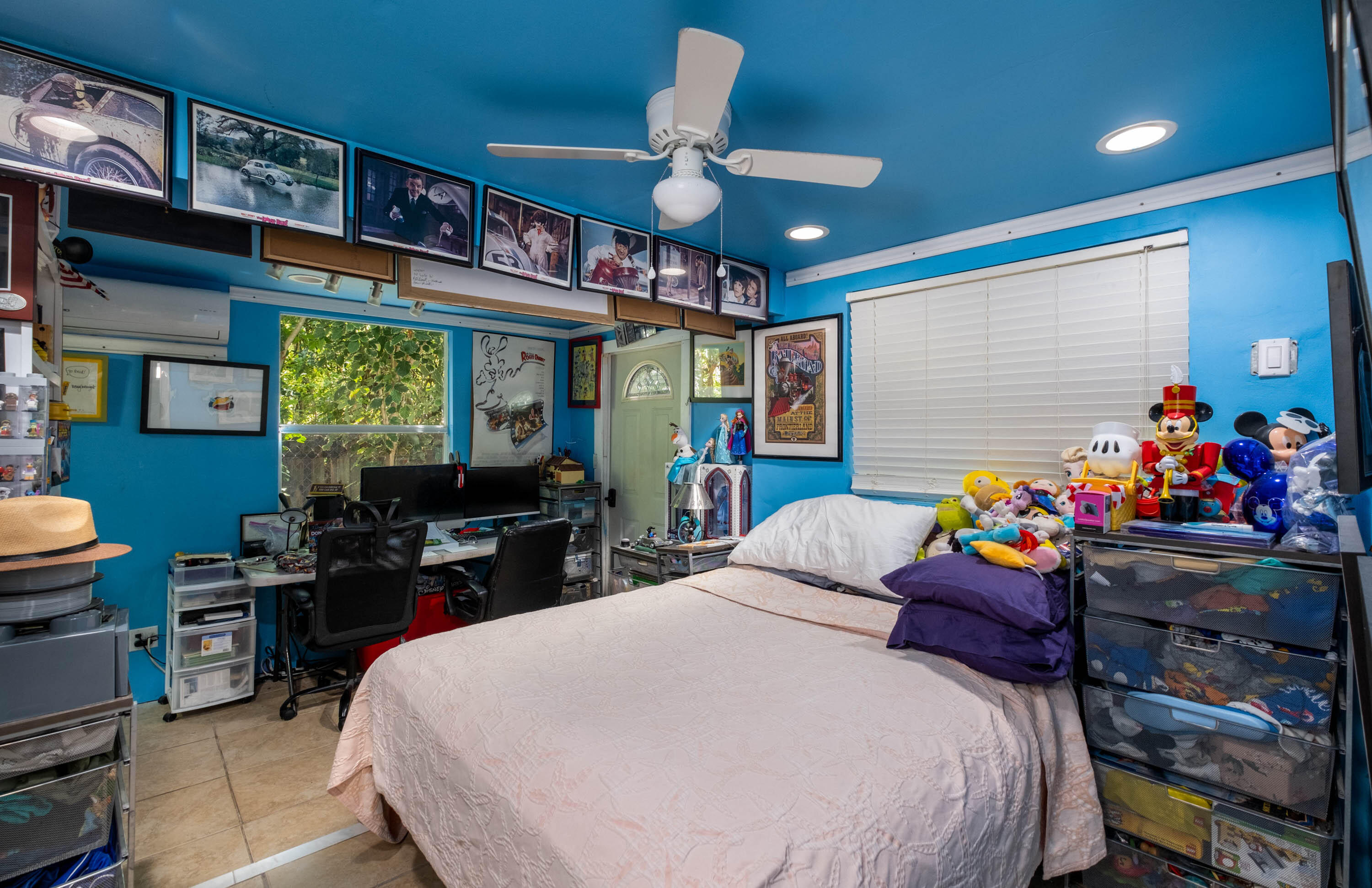 KEY LARGO, Florida, 33037, United States, 10 Bedrooms Bedrooms, ,9 BathroomsBathrooms,Residential,For Sale,1993450