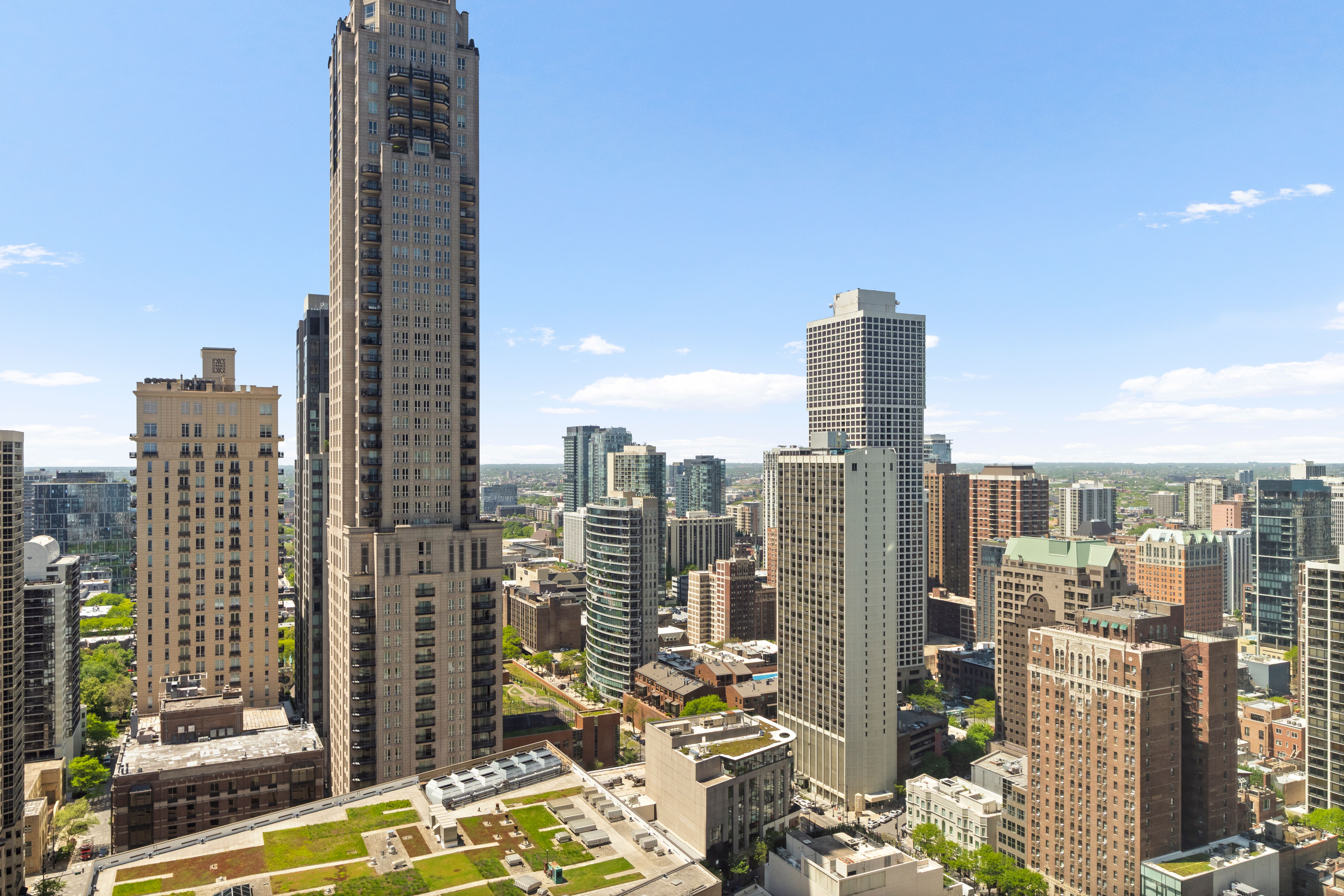  Sophisticated Living with Sweeping City Views - 物件實景