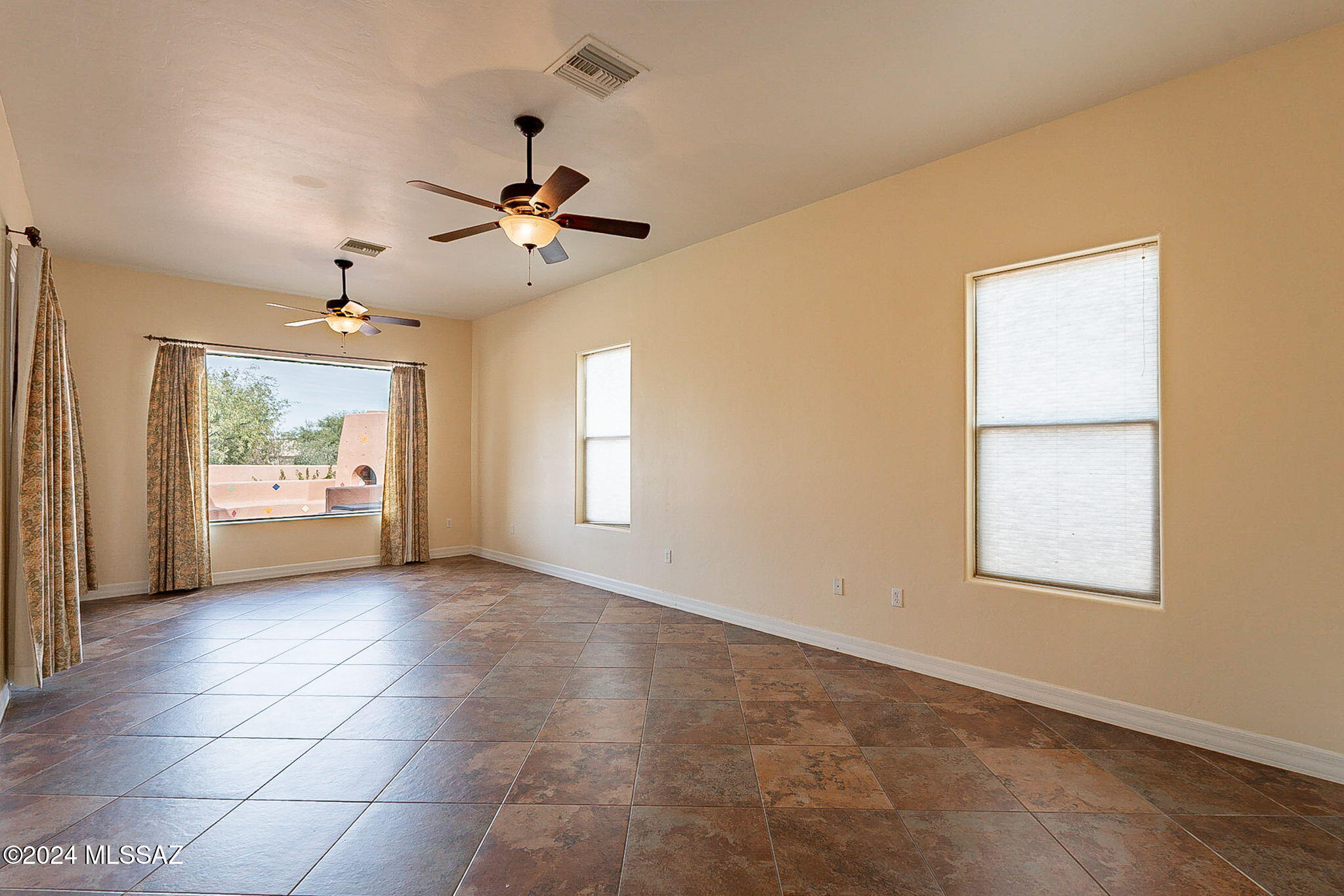 Green Valley, Arizona, 85614, United States, 5 Bedrooms Bedrooms, ,4 BathroomsBathrooms,Residential,For Sale,1826718
