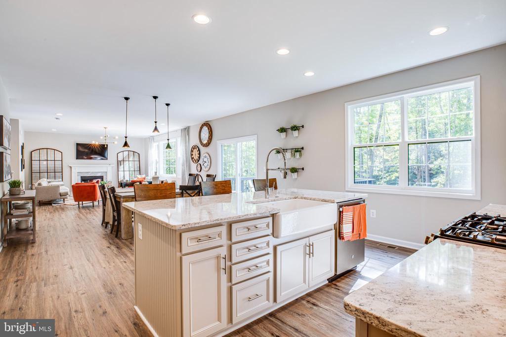 Stafford, Virginia, 22556, United States, 4 Bedrooms Bedrooms, ,3 BathroomsBathrooms,Residential,For Sale,1850388