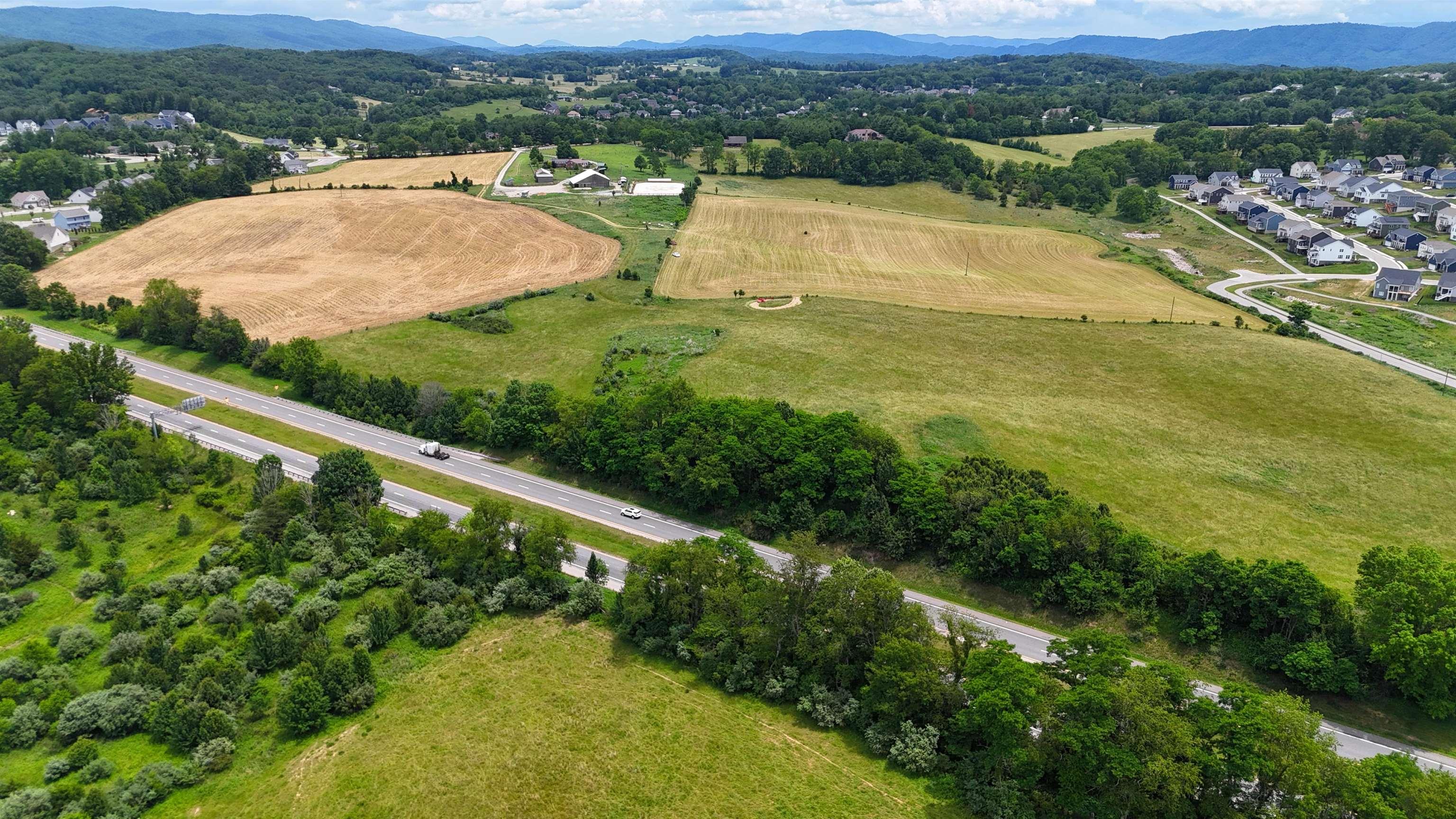 Blacksburg, Virginia, 24060, United States, ,Residential,For Sale,1875497
