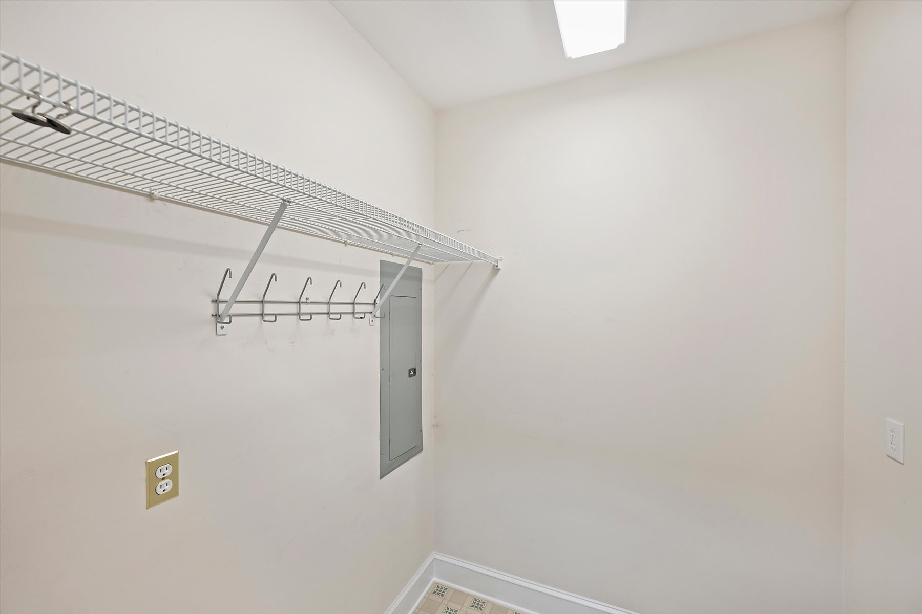  OAK HARBOR - 物件實景