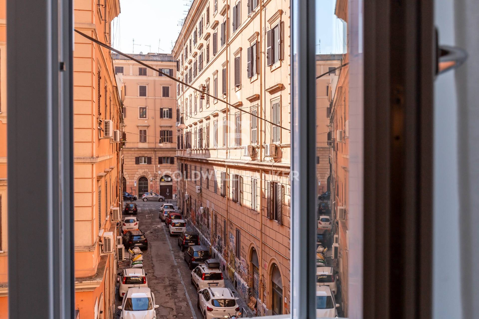 Roma, Roma, 00100, IT, 2 Bedrooms Bedrooms, ,1 BathroomBathrooms,Residential,For Sale,1720839