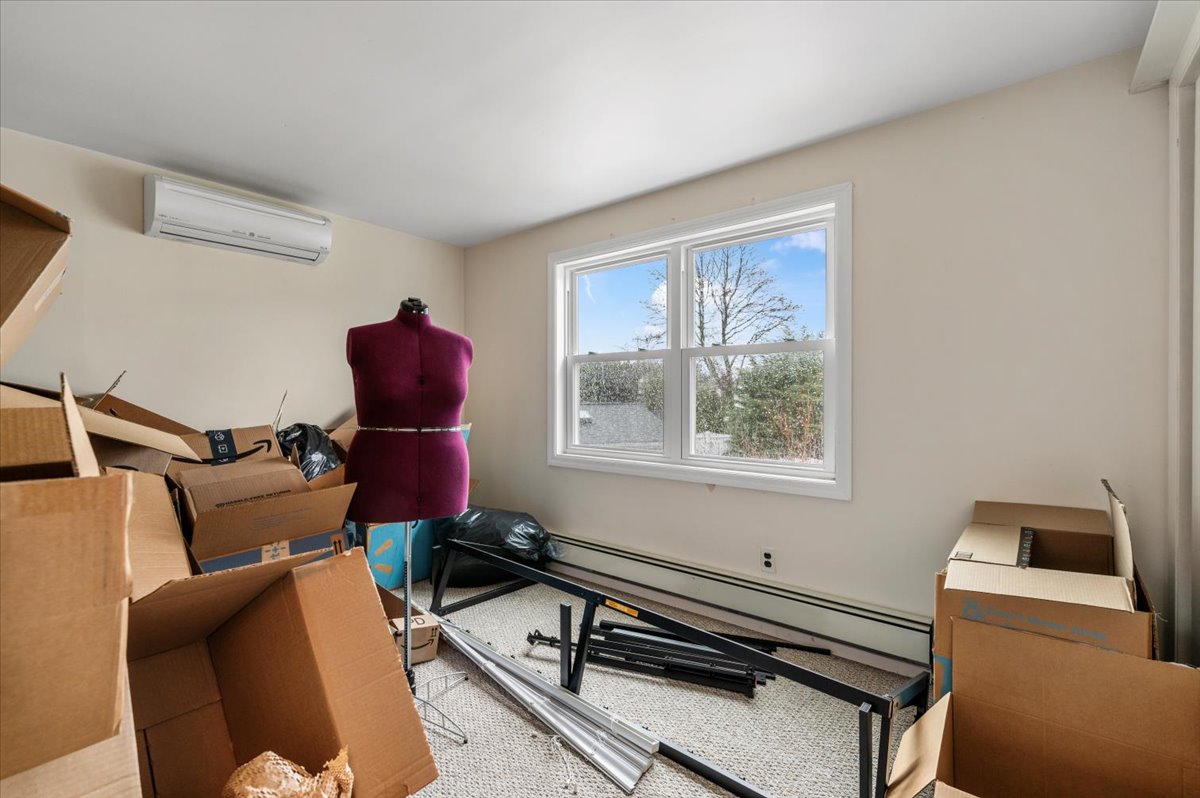 Massapequa, New York, 11758, United States, 5 Bedrooms Bedrooms, ,2 BathroomsBathrooms,Residential,For Sale,1930623