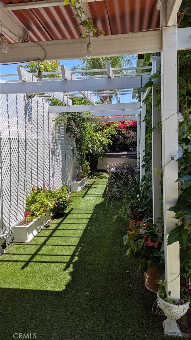Long Beach, California, 90810, United States, 3 Bedrooms Bedrooms, ,2 BathroomsBathrooms,Residential,For Sale,1828564
