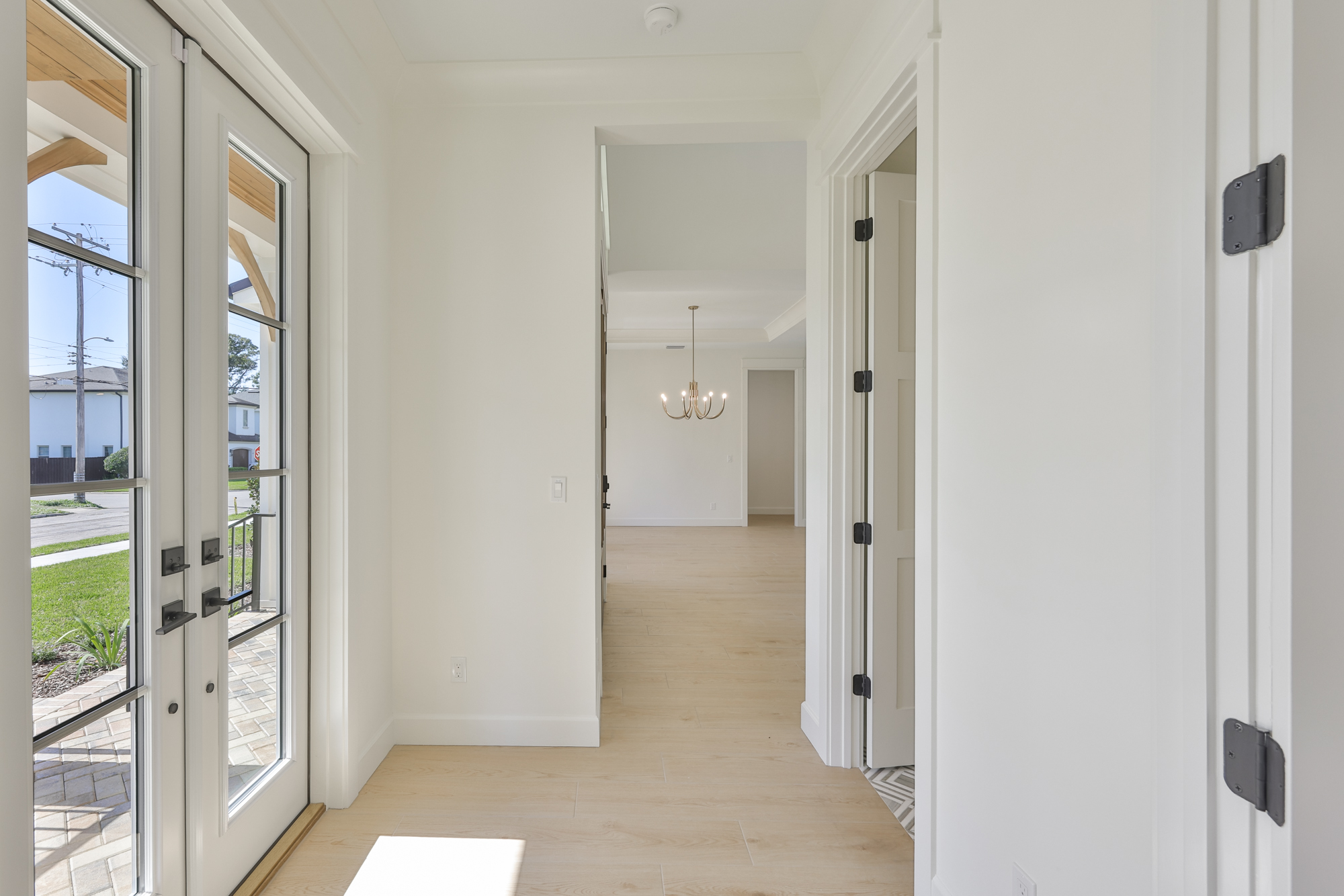 Tampa, Florida, 33629, United States, 5 Bedrooms Bedrooms, ,7 BathroomsBathrooms,Residential,For Sale,2007837