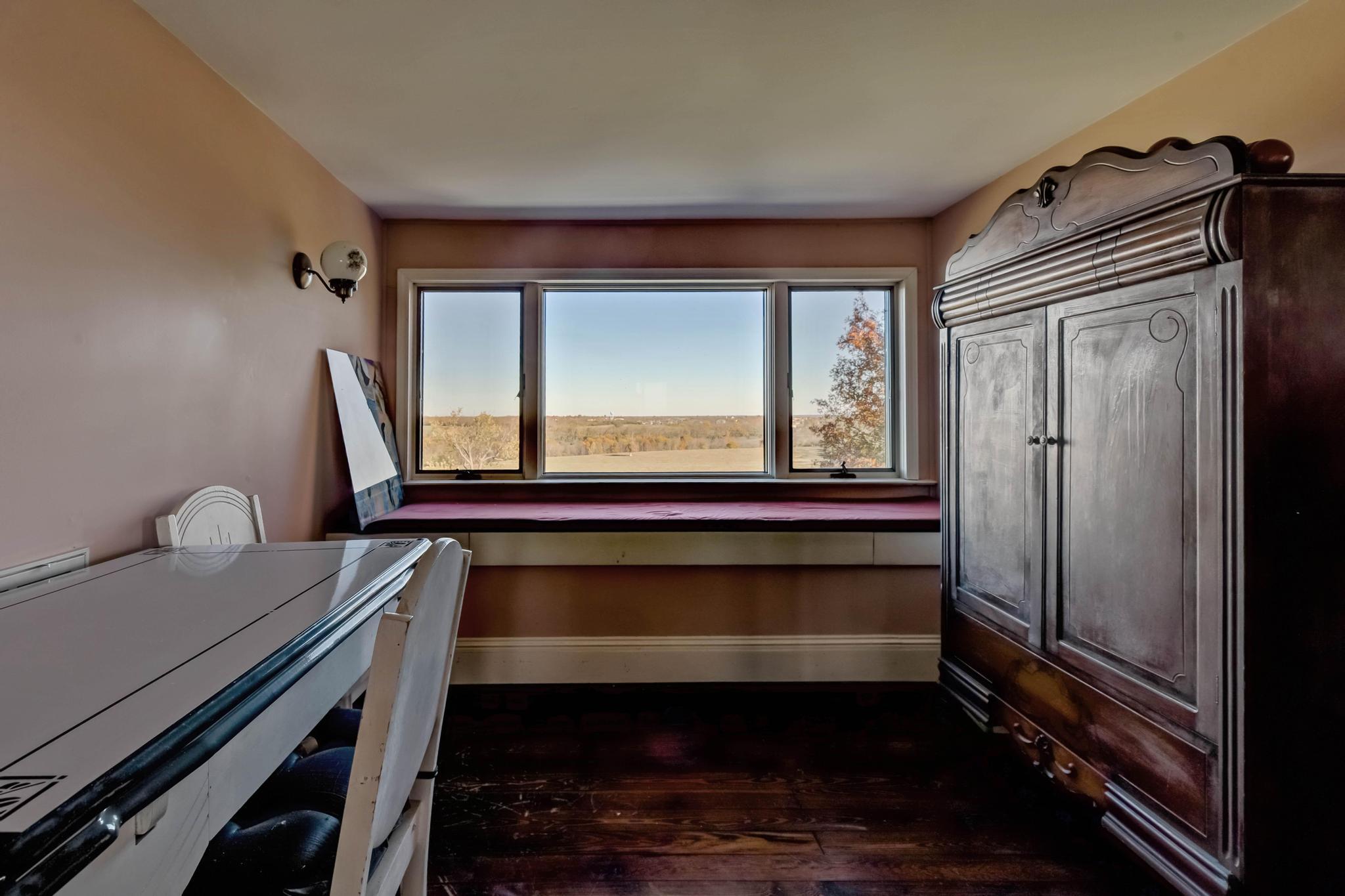 Winchester, Kentucky, 40391, United States, 3 Bedrooms Bedrooms, ,3 BathroomsBathrooms,Residential,For Sale,1992796