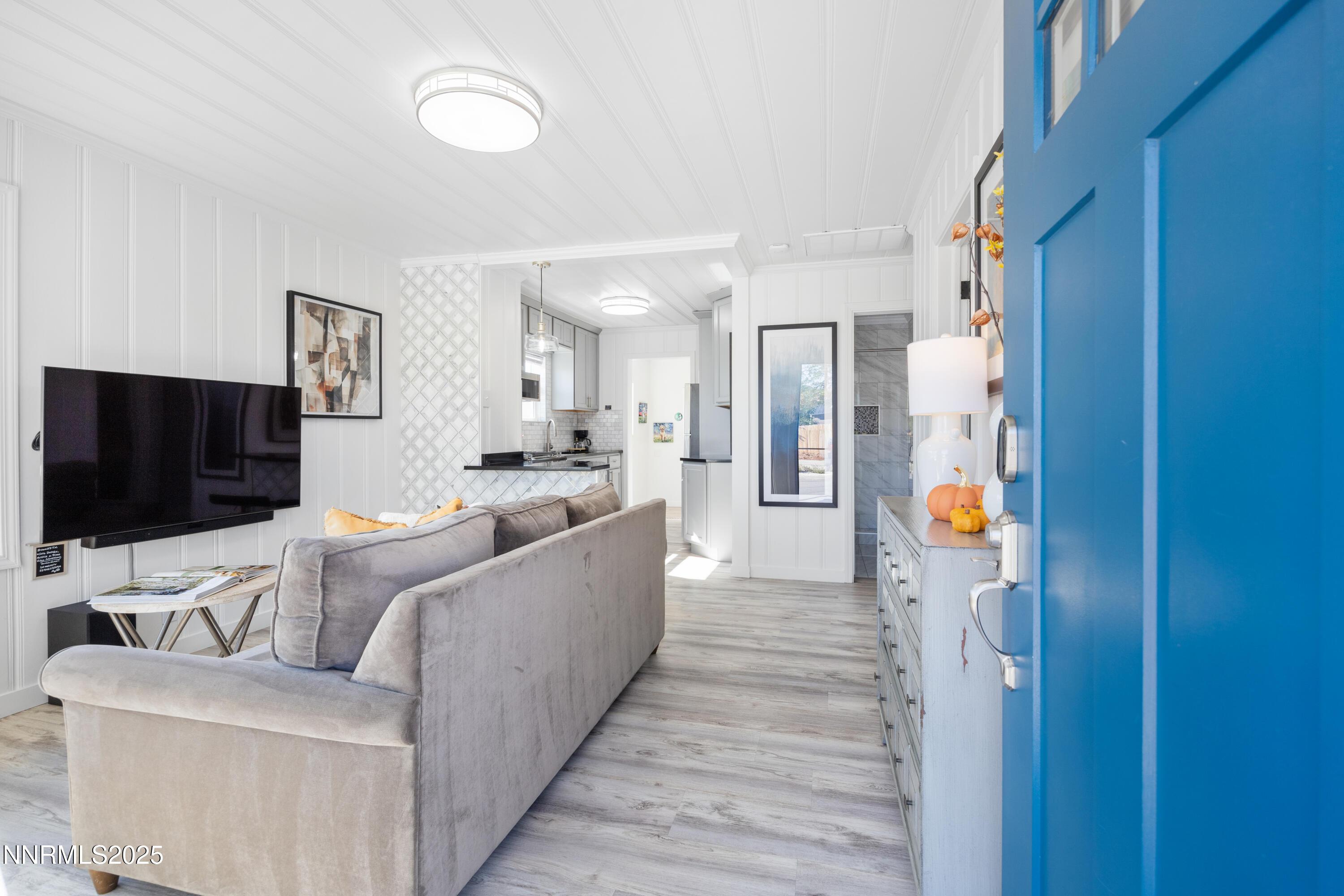 Sparks, Nevada, 89431, United States, 5 Bedrooms Bedrooms, ,2 BathroomsBathrooms,Residential,For Sale,1967760