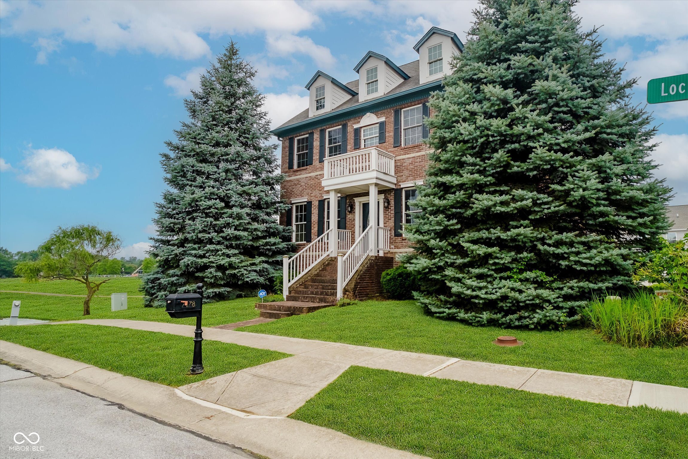 Avon, Indiana, 46123, United States, 4 Bedrooms Bedrooms, ,4 BathroomsBathrooms,Residential,For Sale,1915470