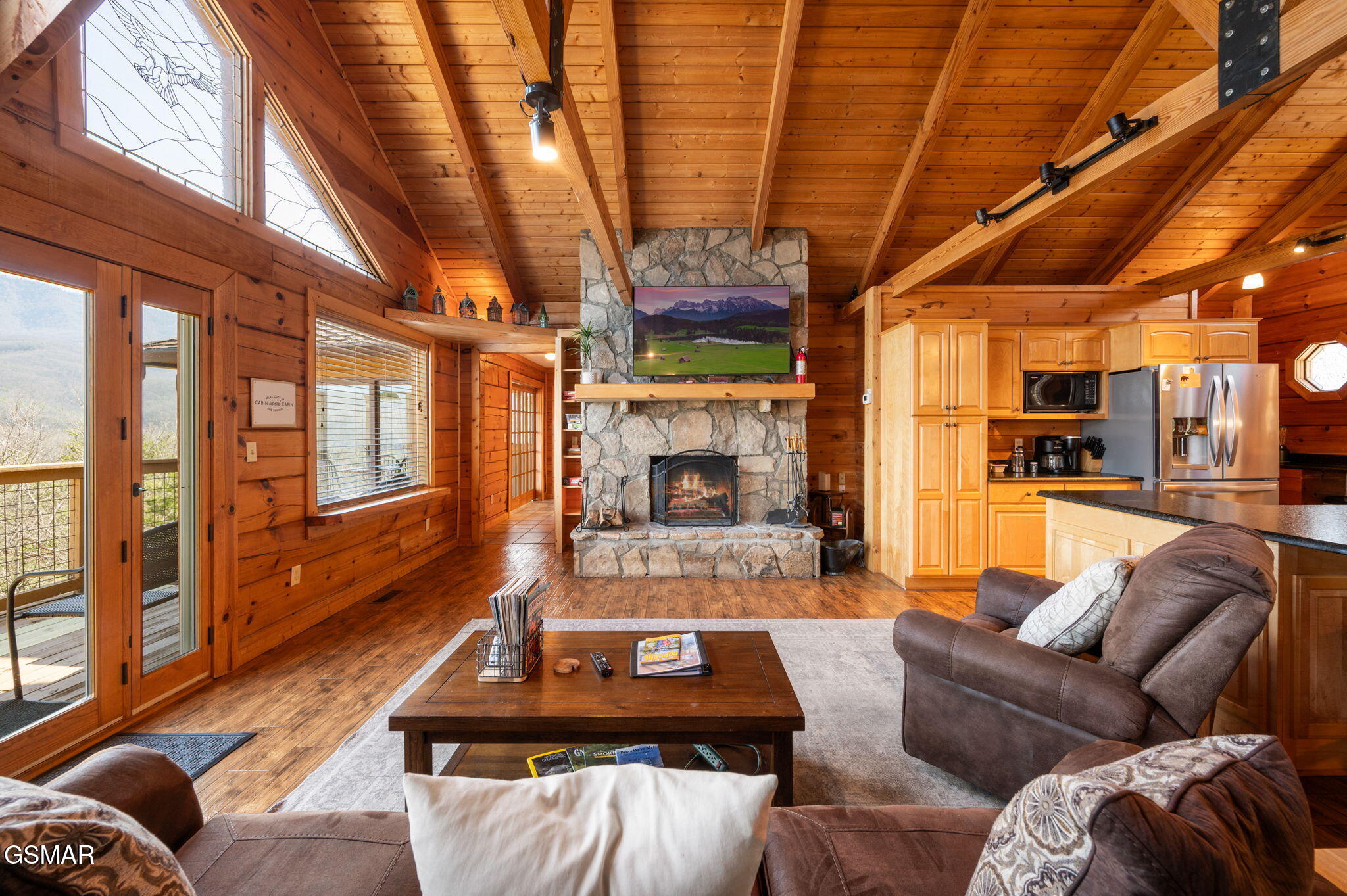 Gatlinburg, Tennessee, 37738, United States, 3 Bedrooms Bedrooms, ,3 BathroomsBathrooms,Residential,For Sale,1977733