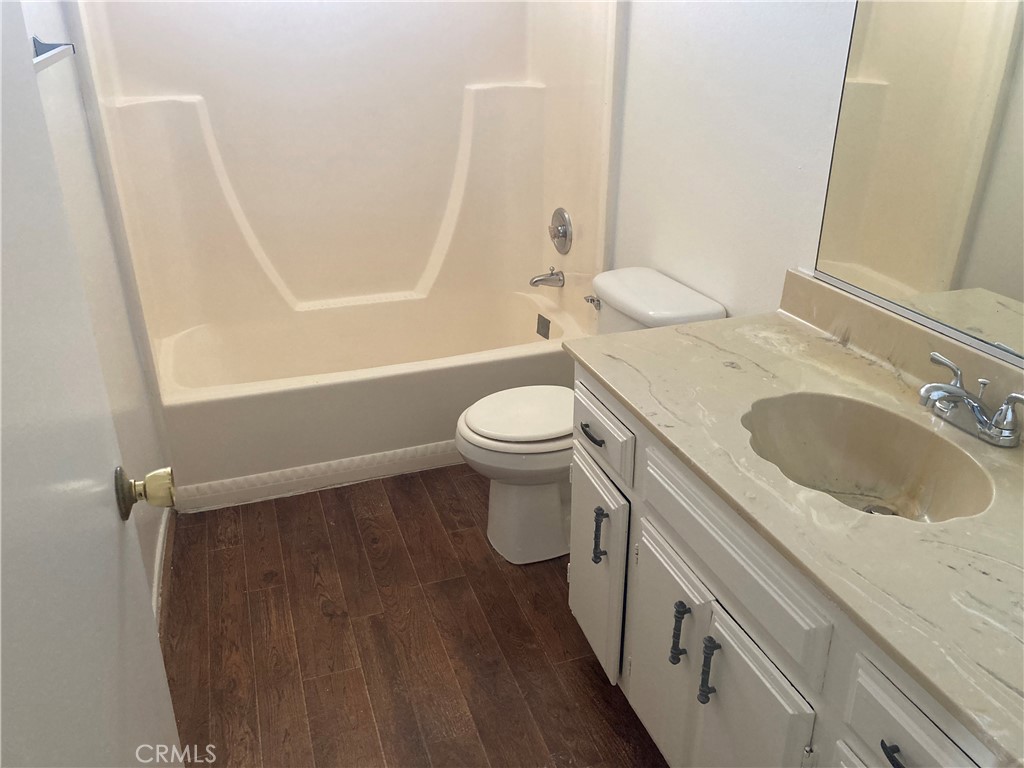 Apple Valley, California, 92308, United States, ,Residential,For Sale,1943330