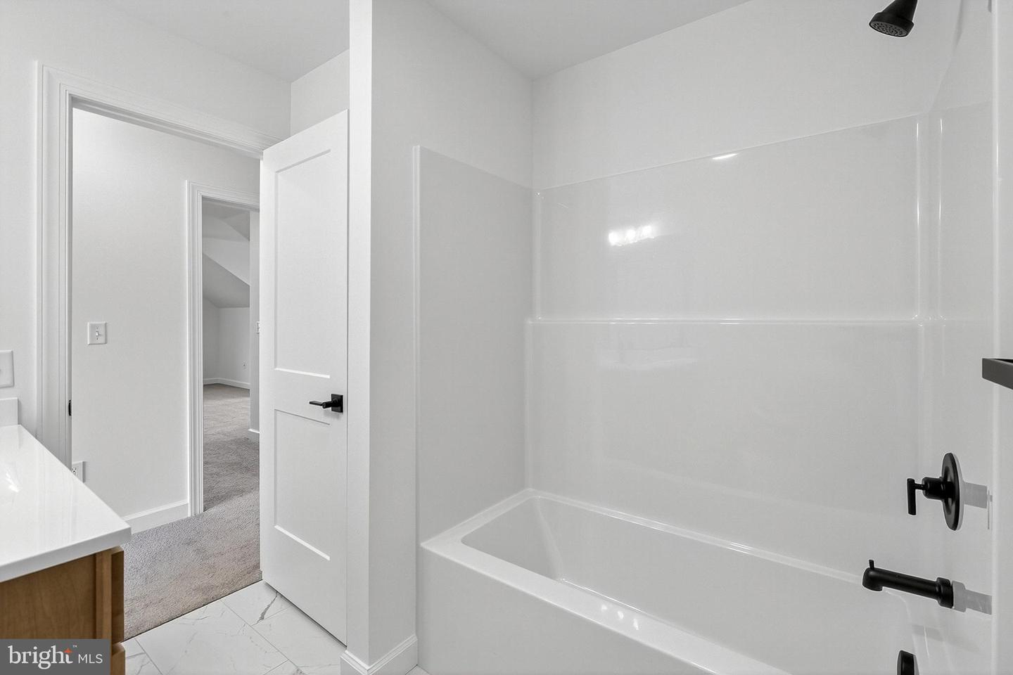 LINCOLN, Delaware, 19960, United States, 4 Bedrooms Bedrooms, ,4 BathroomsBathrooms,Residential,For Sale,1989943