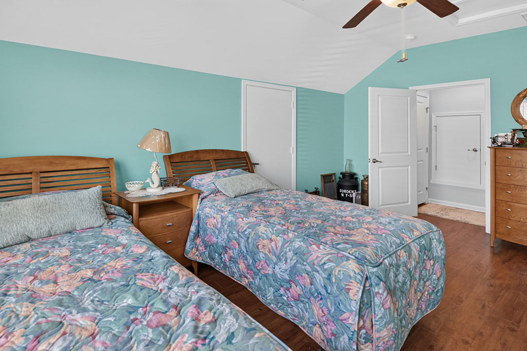  28046 Hatteras Drive - 物件實景