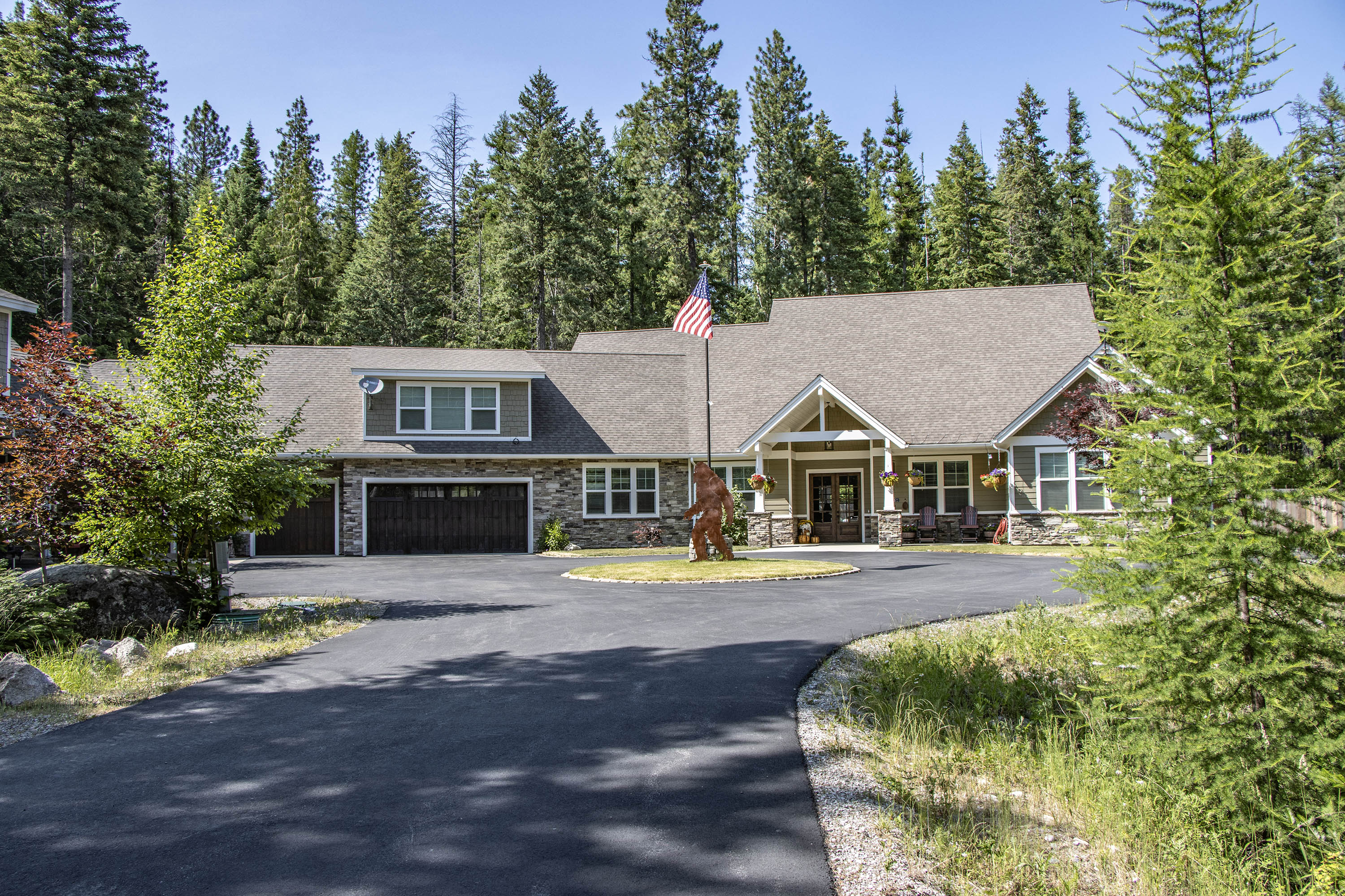 Sandpoint, Idaho, 83864, United States, 6 Bedrooms Bedrooms, ,8 BathroomsBathrooms,Residential,For Sale,1975419