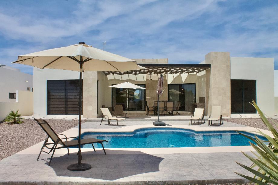 LAS PERLAS, Guaymas, Sonora, 85506, Mexico, 4 Bedrooms Bedrooms, ,6 BathroomsBathrooms,Residential,For Sale,LAS PERLAS,1622930
