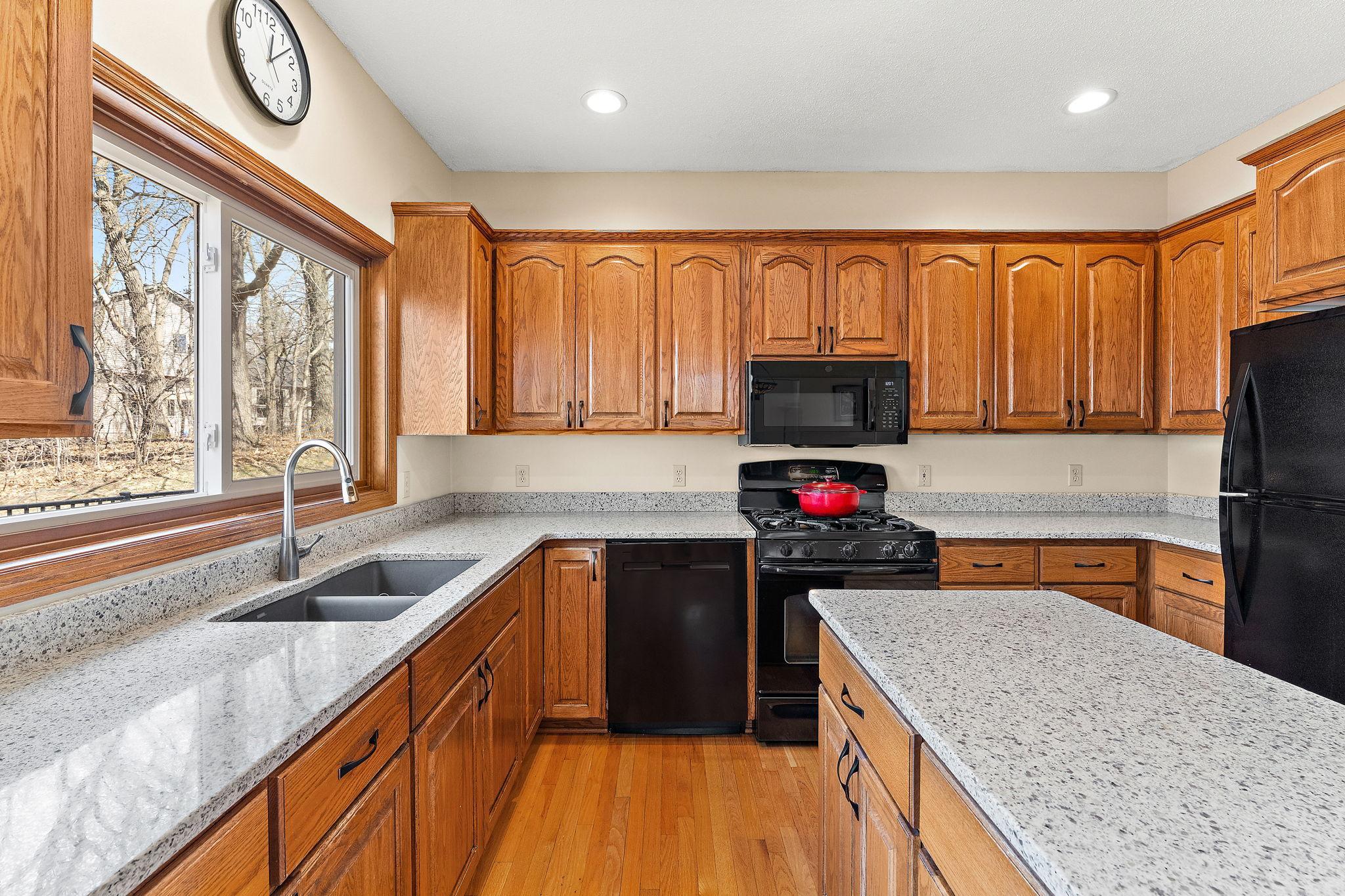 Hudson, Wisconsin, 54016, United States, 4 Bedrooms Bedrooms, ,4 BathroomsBathrooms,Residential,For Sale,2038395