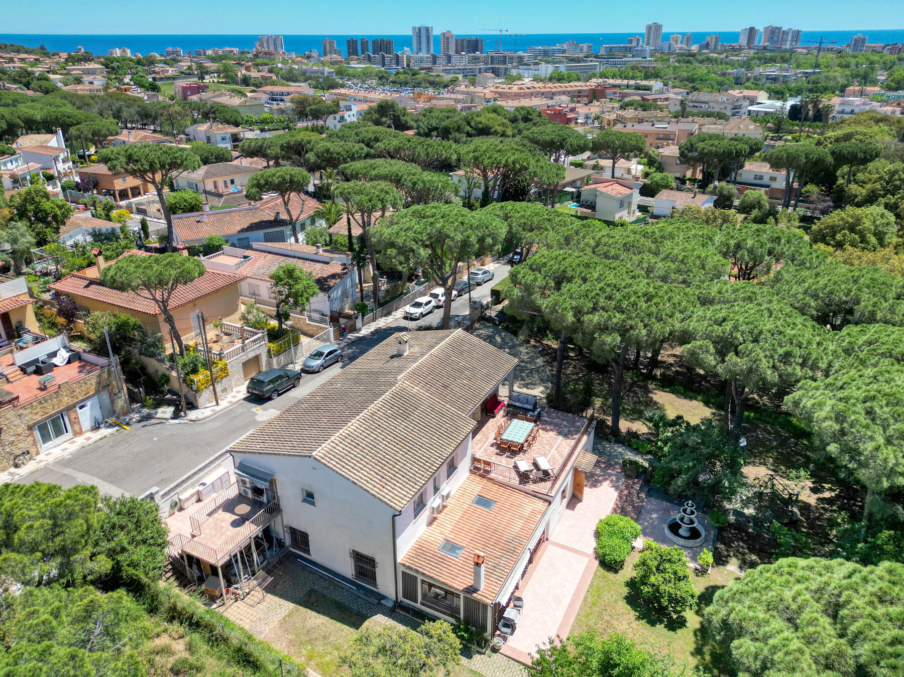  House within walking distance of the beach and center of Platja d
