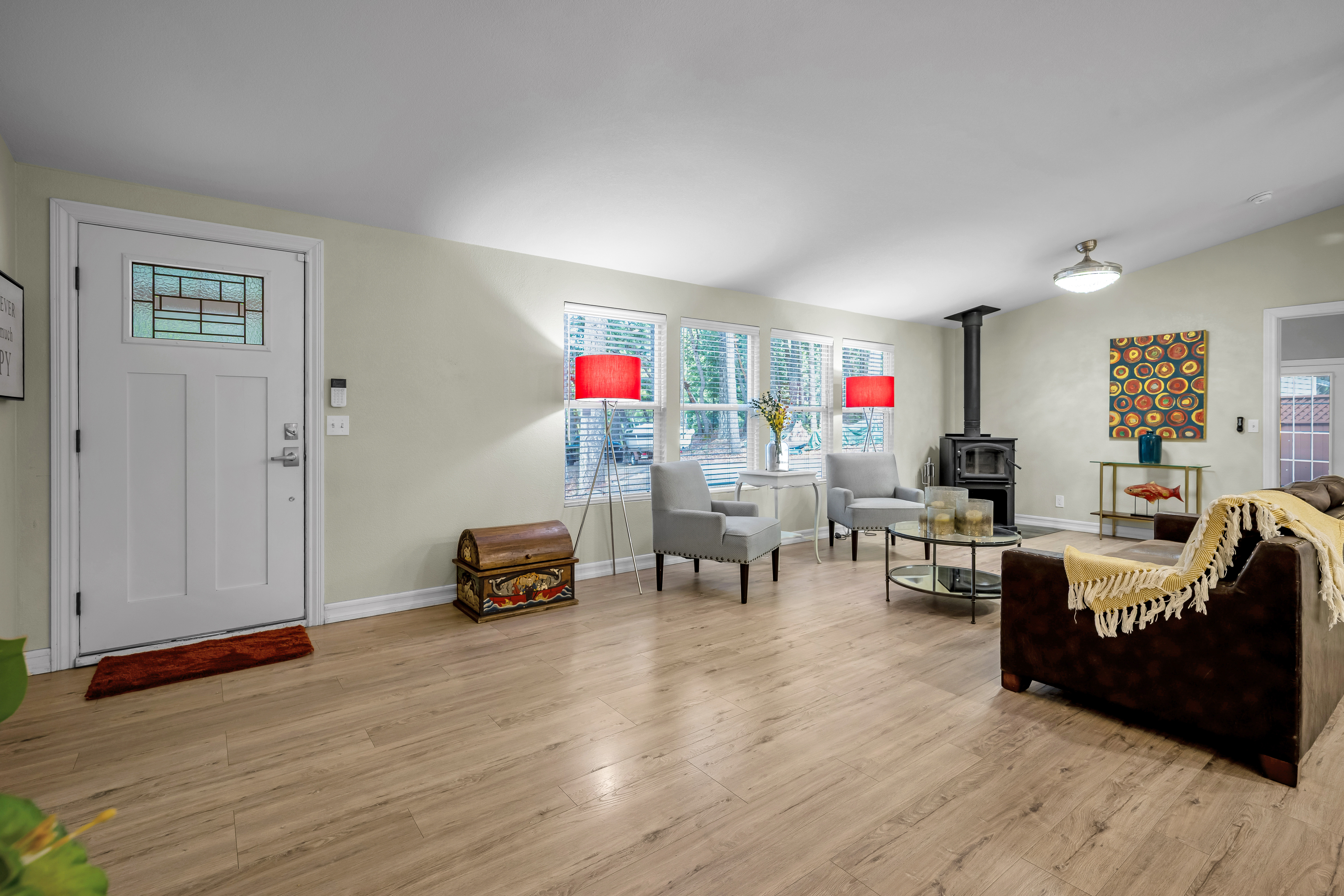 Willits, California, 95490, United States, 4 Bedrooms Bedrooms, ,3 BathroomsBathrooms,Residential,For Sale,1980811