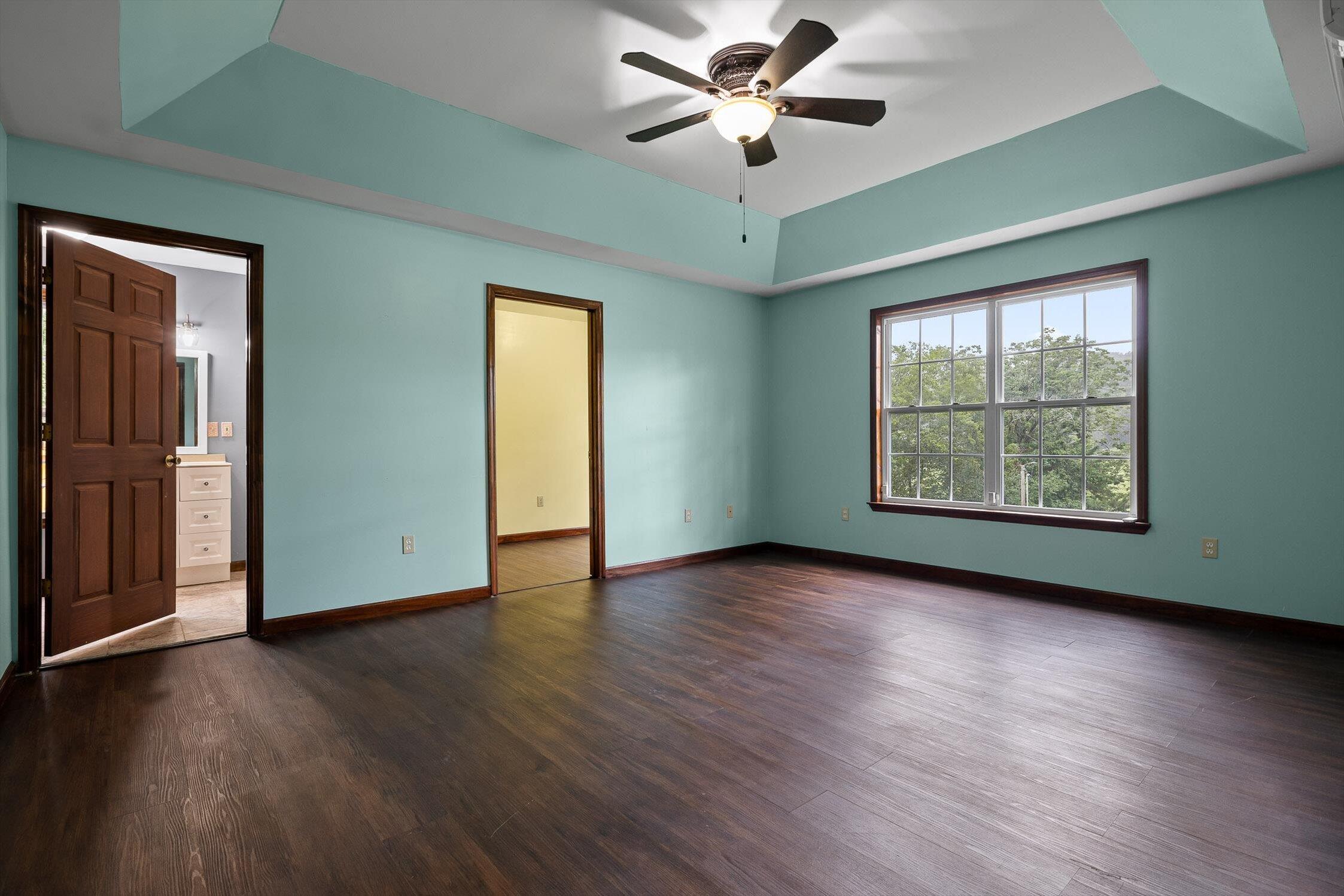 Dunlap, Tennessee, 37327, United States, 3 Bedrooms Bedrooms, ,2 BathroomsBathrooms,Residential,For Sale,1912691
