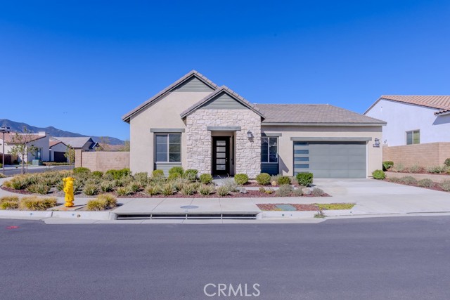 Corona, California, 92883, United States, 3 Bedrooms Bedrooms, ,3 BathroomsBathrooms,Residential,For Sale,1842584