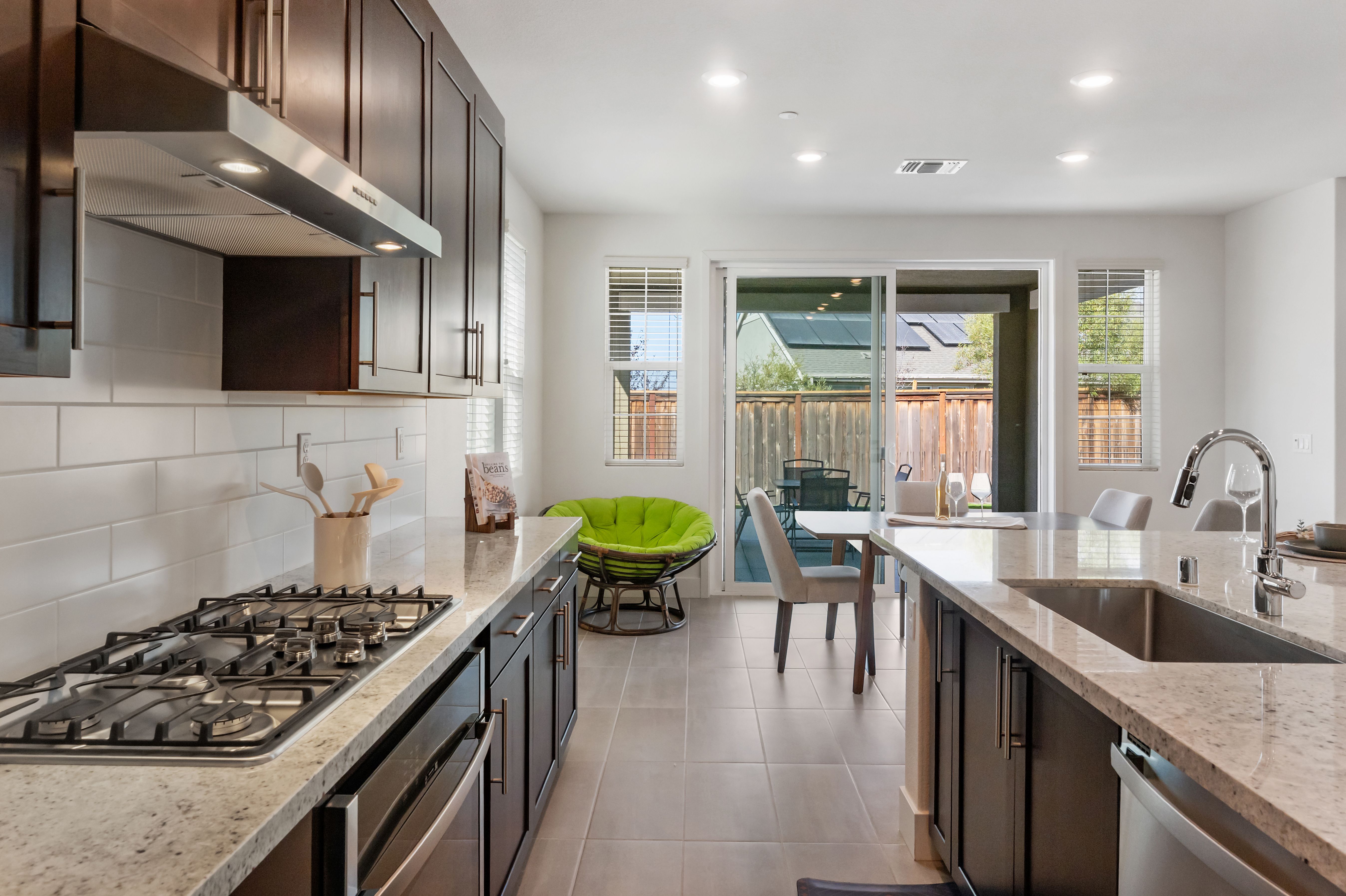  A Beautifully Established Home in Tracy Hills - 物件實景