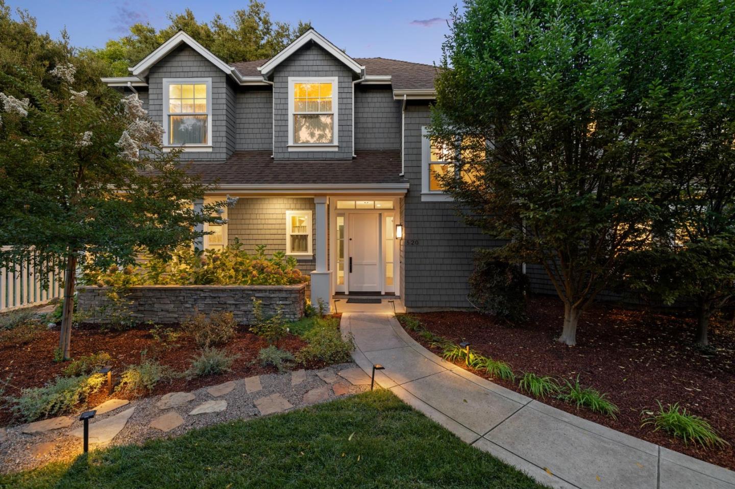 Menlo Park, California, 94025, United States, 6 Bedrooms Bedrooms, ,6 BathroomsBathrooms,Residential,For Sale,1939907
