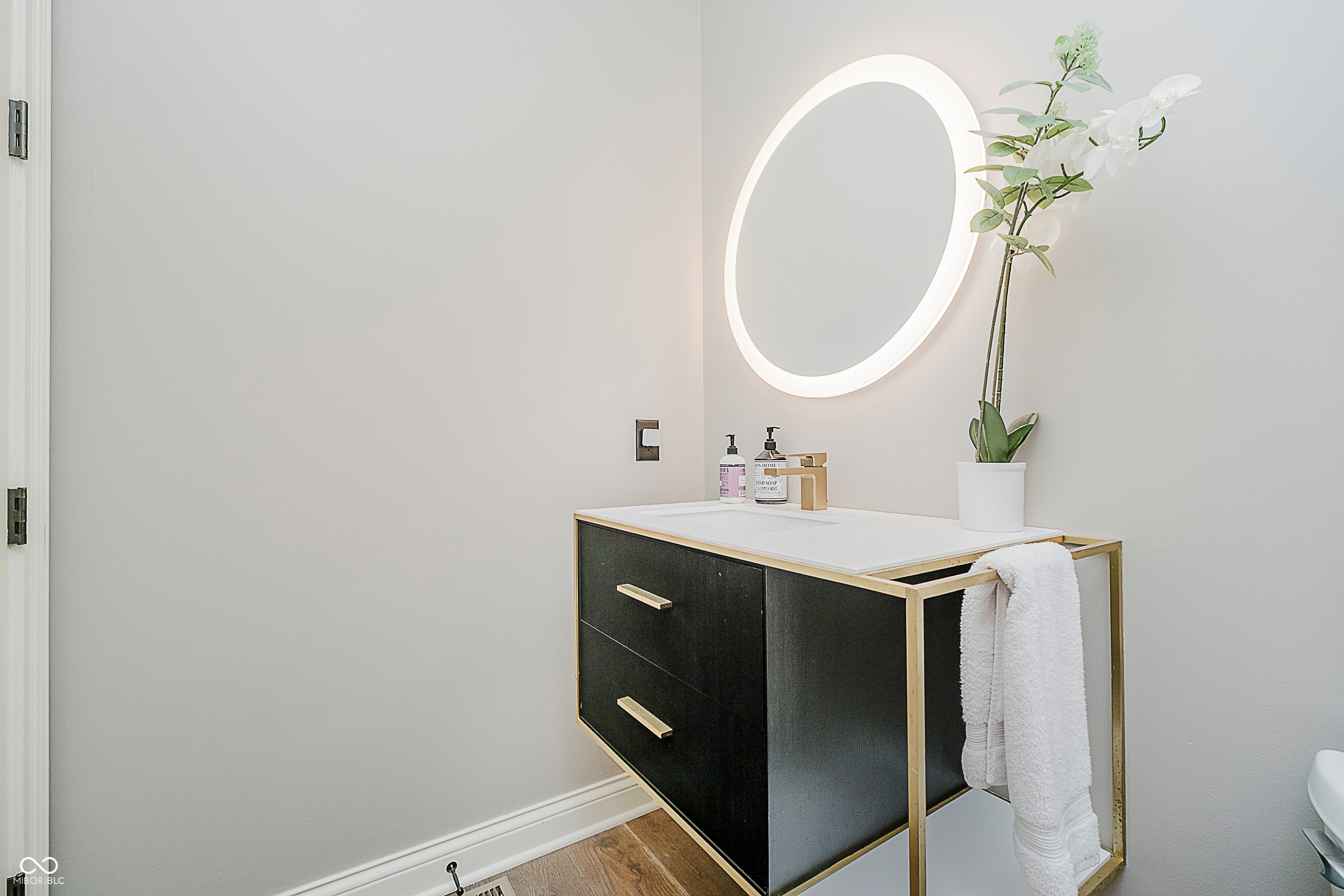 Fishers, Indiana, 46040, United States, 5 Bedrooms Bedrooms, ,5 BathroomsBathrooms,Residential,For Sale,1980240