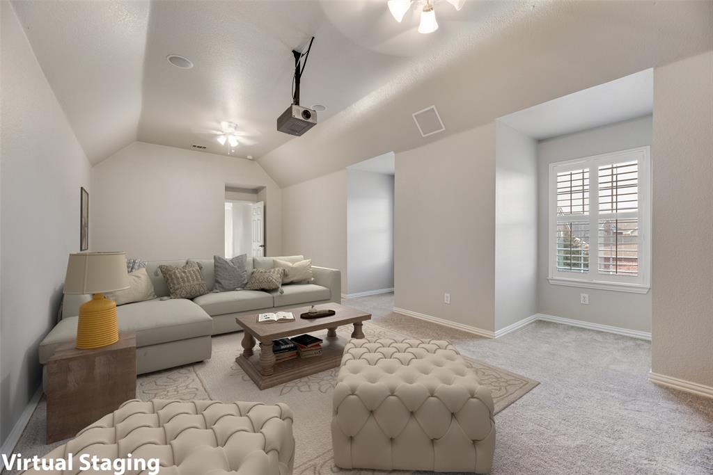 Rowlett, Texas, 75089, United States, 4 Bedrooms Bedrooms, ,3 BathroomsBathrooms,Residential,For Sale,1923074