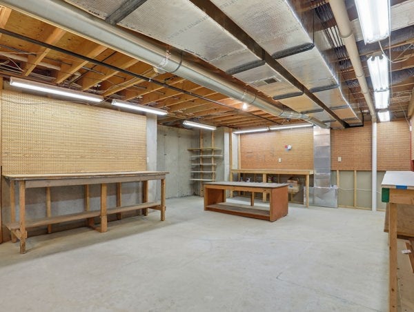 Sayre, Pennsylvania, 18840, United States, 5 Bedrooms Bedrooms, ,4 BathroomsBathrooms,Residential,For Sale,1979429