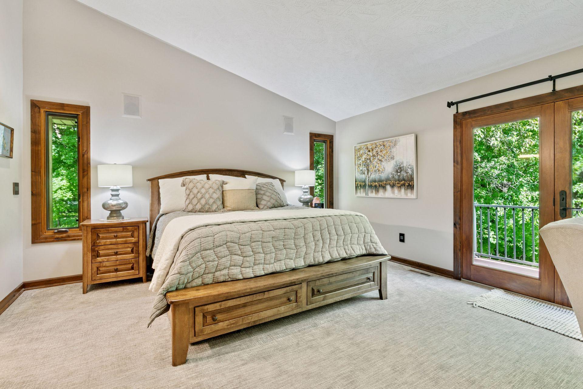 Chanhassen, Minnesota, 55318, United States, 5 Bedrooms Bedrooms, ,2 BathroomsBathrooms,Residential,For Sale,1847378