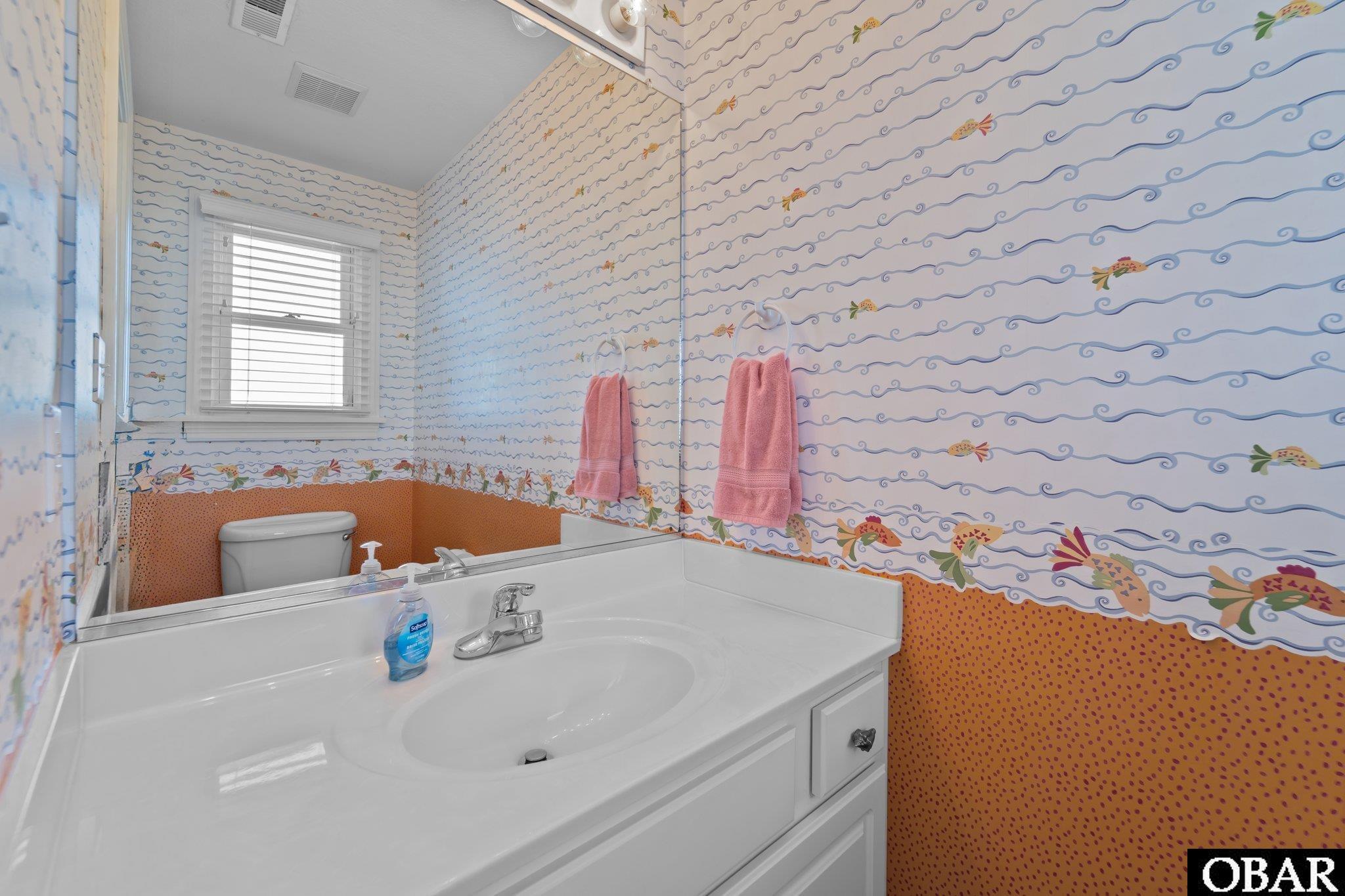 Kill Devil Hills, North Carolina, 27948, United States, 5 Bedrooms Bedrooms, ,4 BathroomsBathrooms,Residential,For Sale,1792388