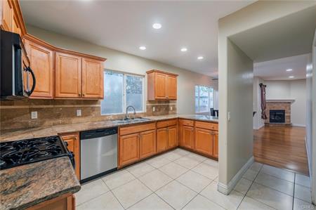 Lawndale, California, 90260, United States, 4 Bedrooms Bedrooms, ,4 BathroomsBathrooms,Residential,For Sale,1982588