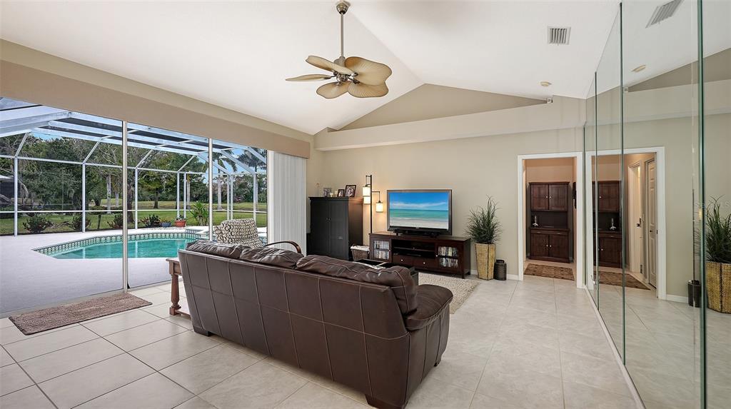 Sarasota, Florida, 34241, United States, 4 Bedrooms Bedrooms, ,3 BathroomsBathrooms,Residential,For Sale,2003326