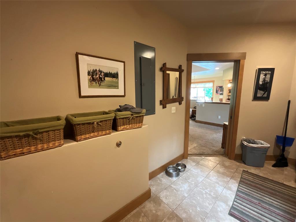 Polson, Montana, 59860, United States, 3 Bedrooms Bedrooms, ,1 BathroomBathrooms,Residential,For Sale,1974764