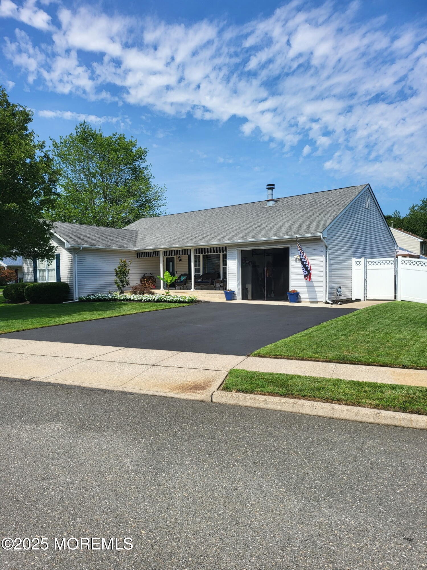 Brick, New Jersey, 08723, United States, 3 Bedrooms Bedrooms, ,2 BathroomsBathrooms,Residential,For Sale,1979399