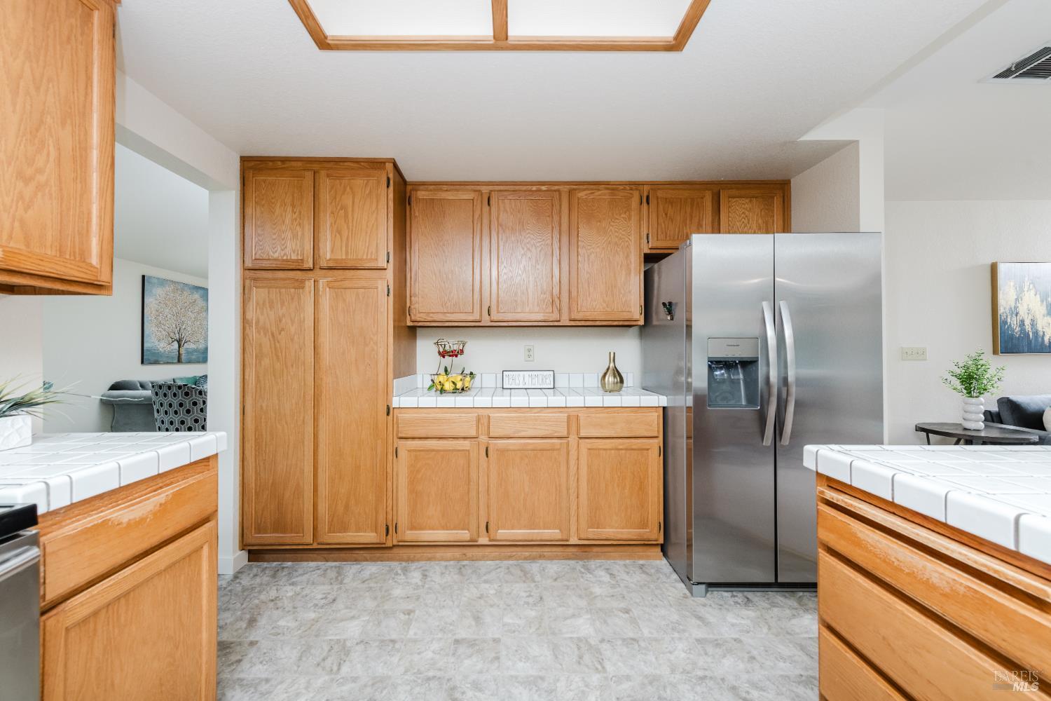 Fairfield, California, 94533, United States, 4 Bedrooms Bedrooms, ,3 BathroomsBathrooms,Residential,For Sale,1928647