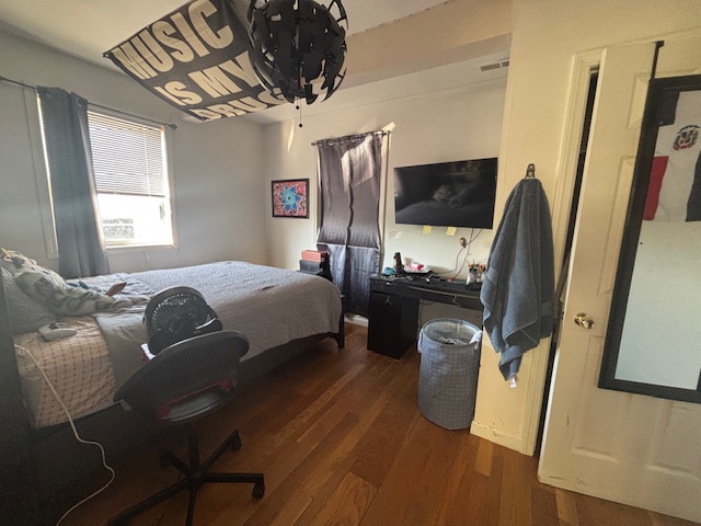 West Haven, Connecticut, 06516, United States, 5 Bedrooms Bedrooms, ,4 BathroomsBathrooms,Residential,For Sale,2048244