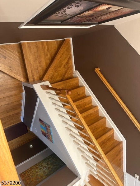 Marlboro Twp., New Jersey, 07751, United States, 3 Bedrooms Bedrooms, ,3 BathroomsBathrooms,Residential,For Sale,1919830
