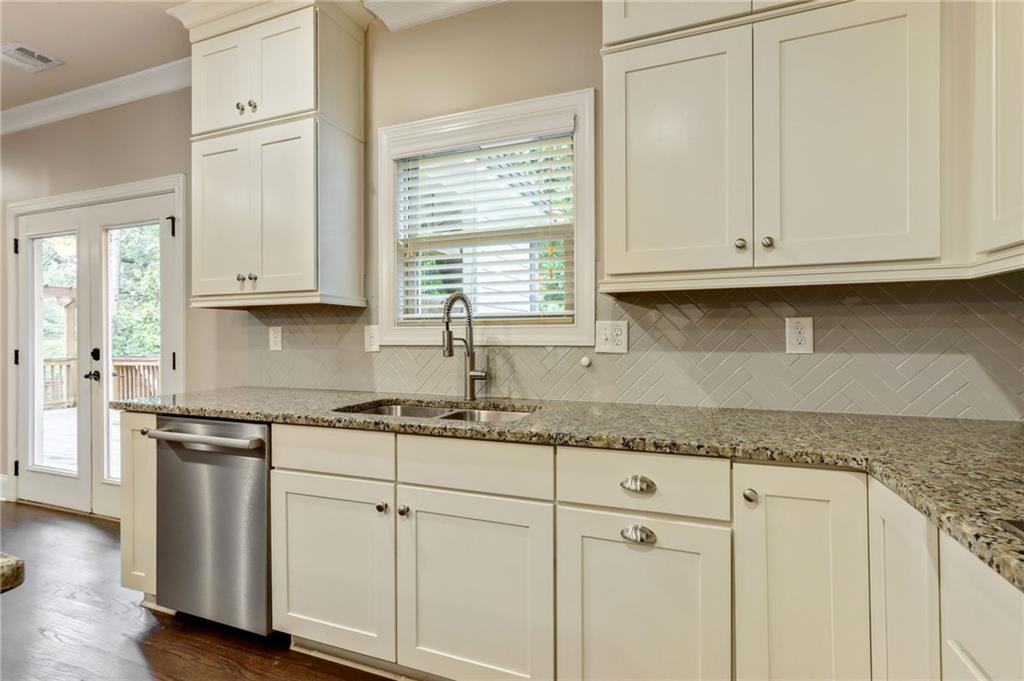 Atlanta, Georgia, 30341, United States, 5 Bedrooms Bedrooms, ,5 BathroomsBathrooms,Residential,For Sale,1845419