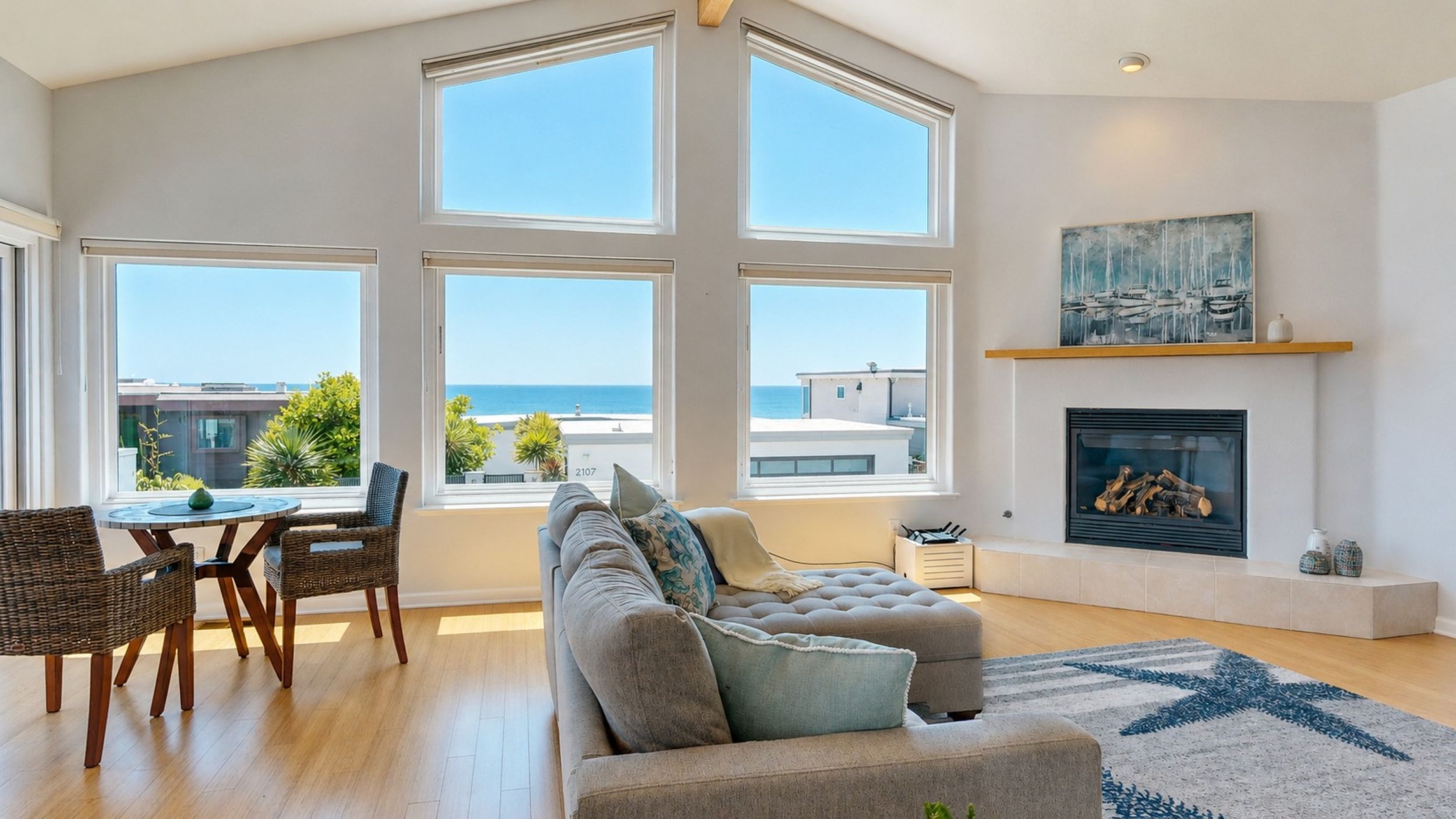  Ocean Views & Coastal Living in Coveted Marine Terrace - 物件實景
