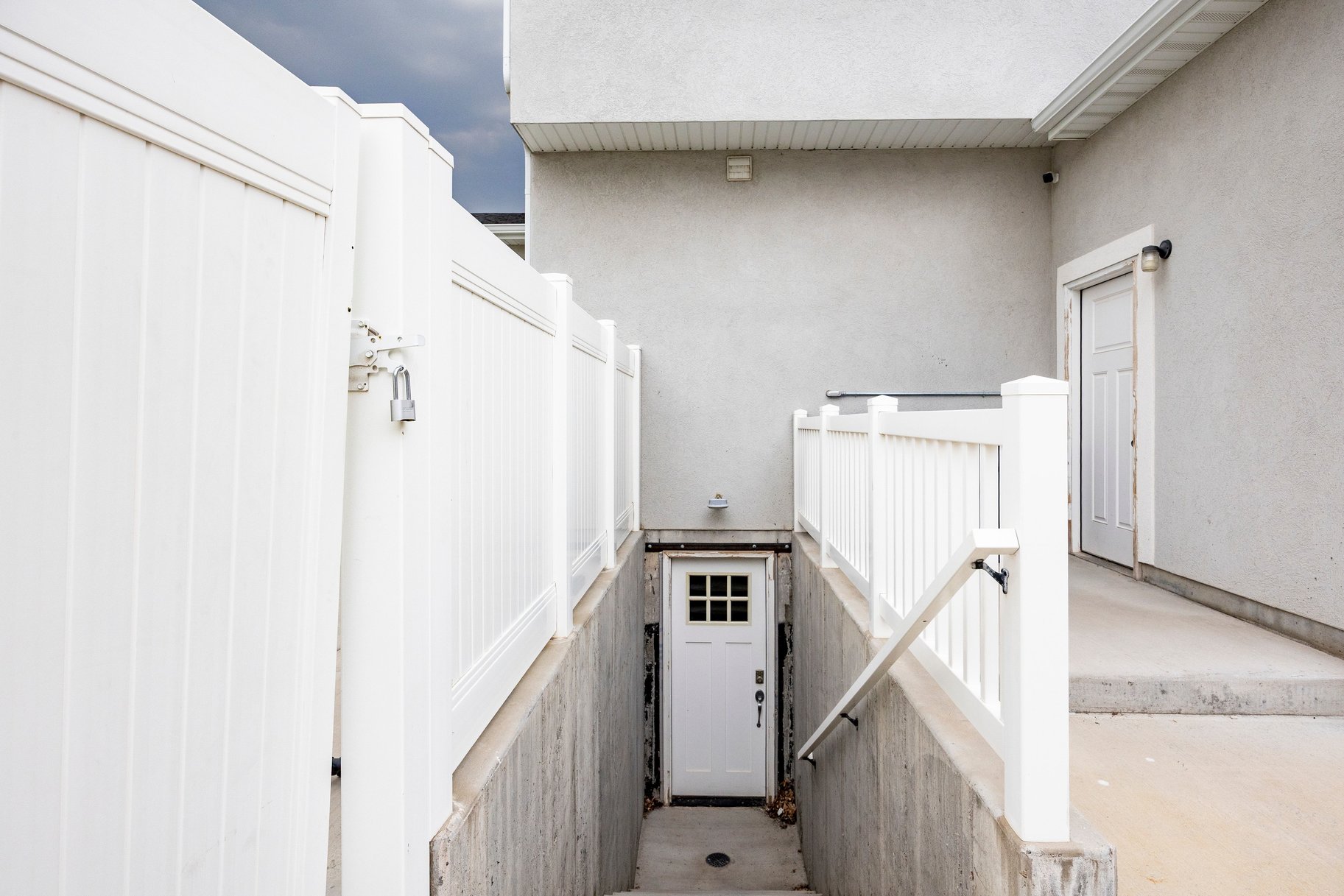  Rare Opportunity to Own a Well Kept Home in the Heart of Vineyard - 物件實景