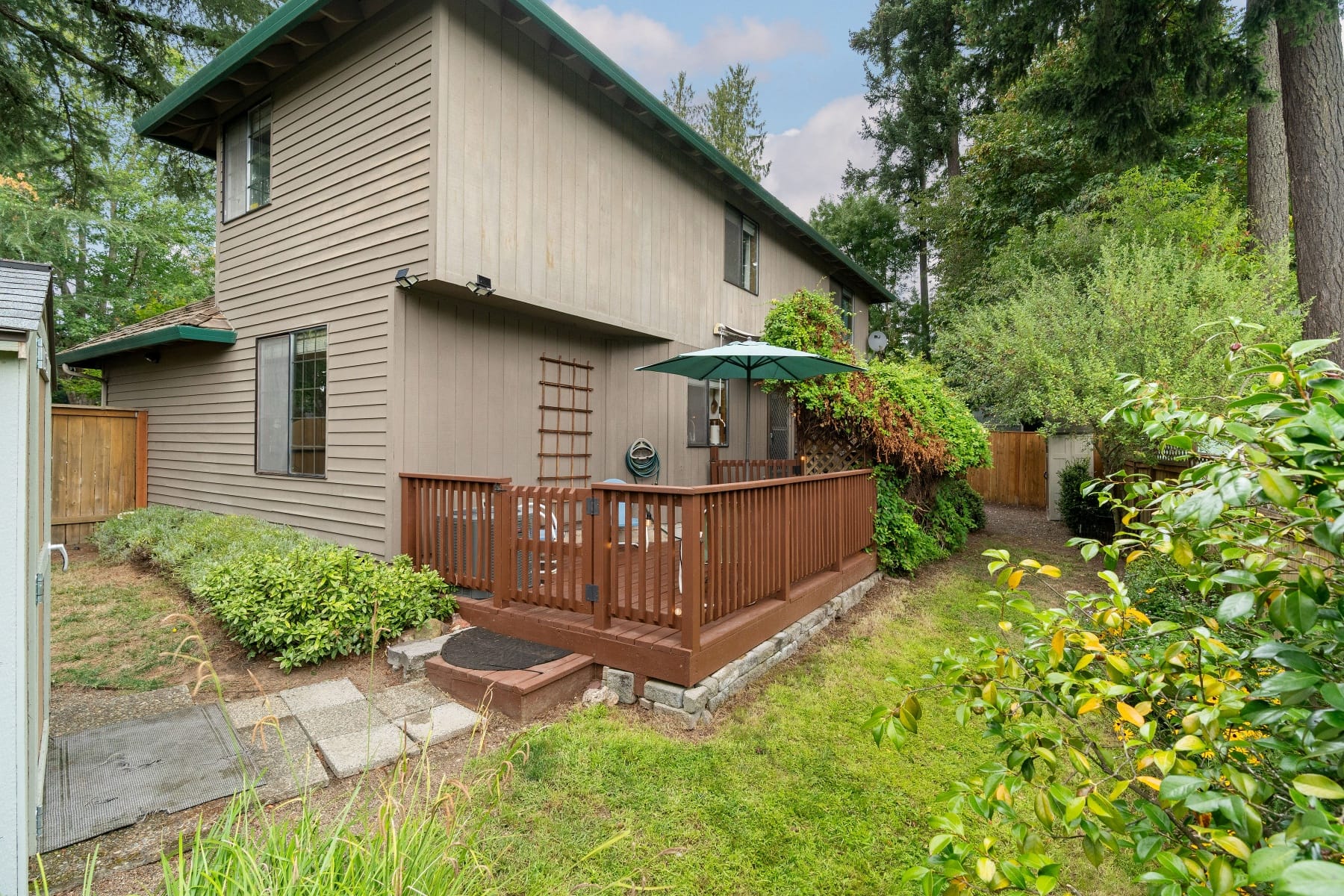  8005 SW CHURCHILL CT Tigard, OR 97224 - 物件實景