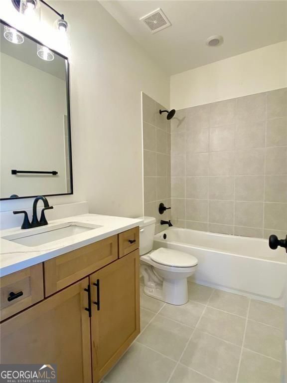 Gainesville, Georgia, 30506, United States, 5 Bedrooms Bedrooms, ,4 BathroomsBathrooms,Residential,For Sale,1909914