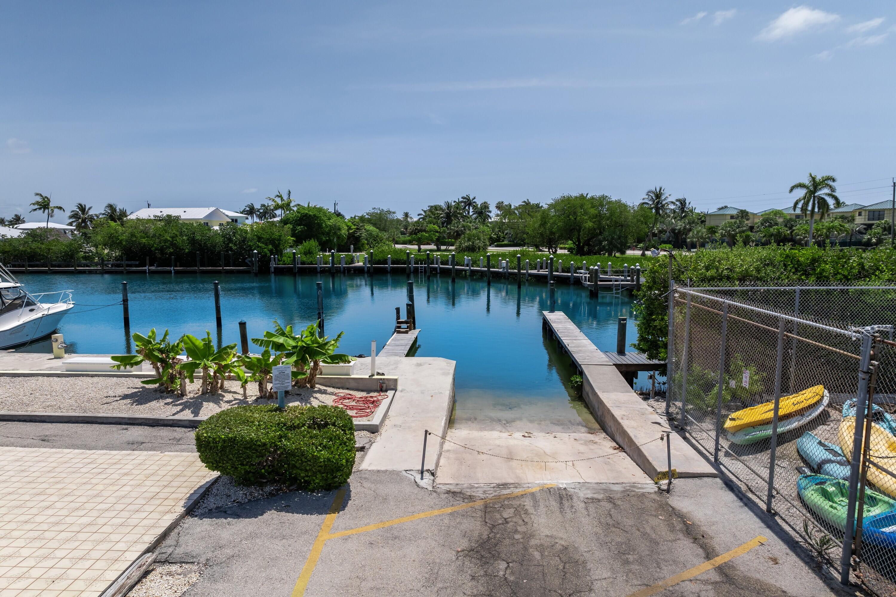 MARATHON, Florida, 33050, United States, 2 Bedrooms Bedrooms, ,2 BathroomsBathrooms,Residential,For Sale,1827608